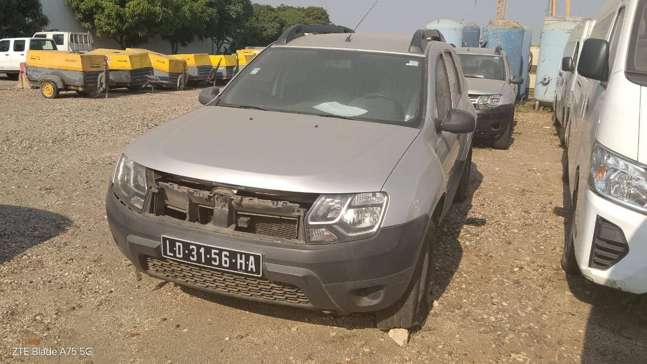 Ligeiro de passageiros Renault Duster — image 2