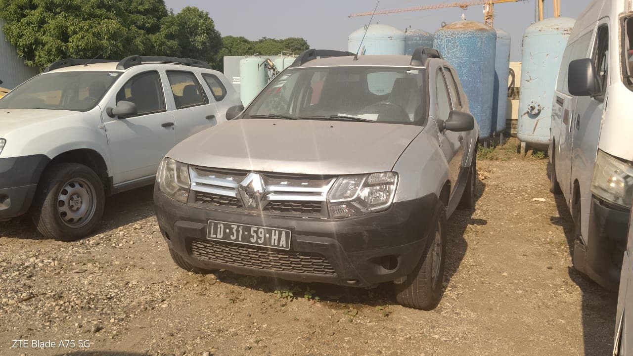 Ligeiro de passageiros Renault Duster — image 2