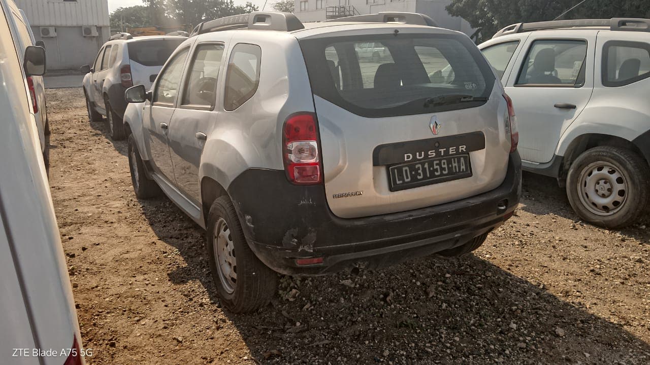 Ligeiro de passageiros Renault Duster — image 4