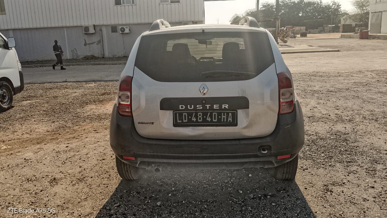 Ligeiro de passageiros Renault Duster — imagem 5