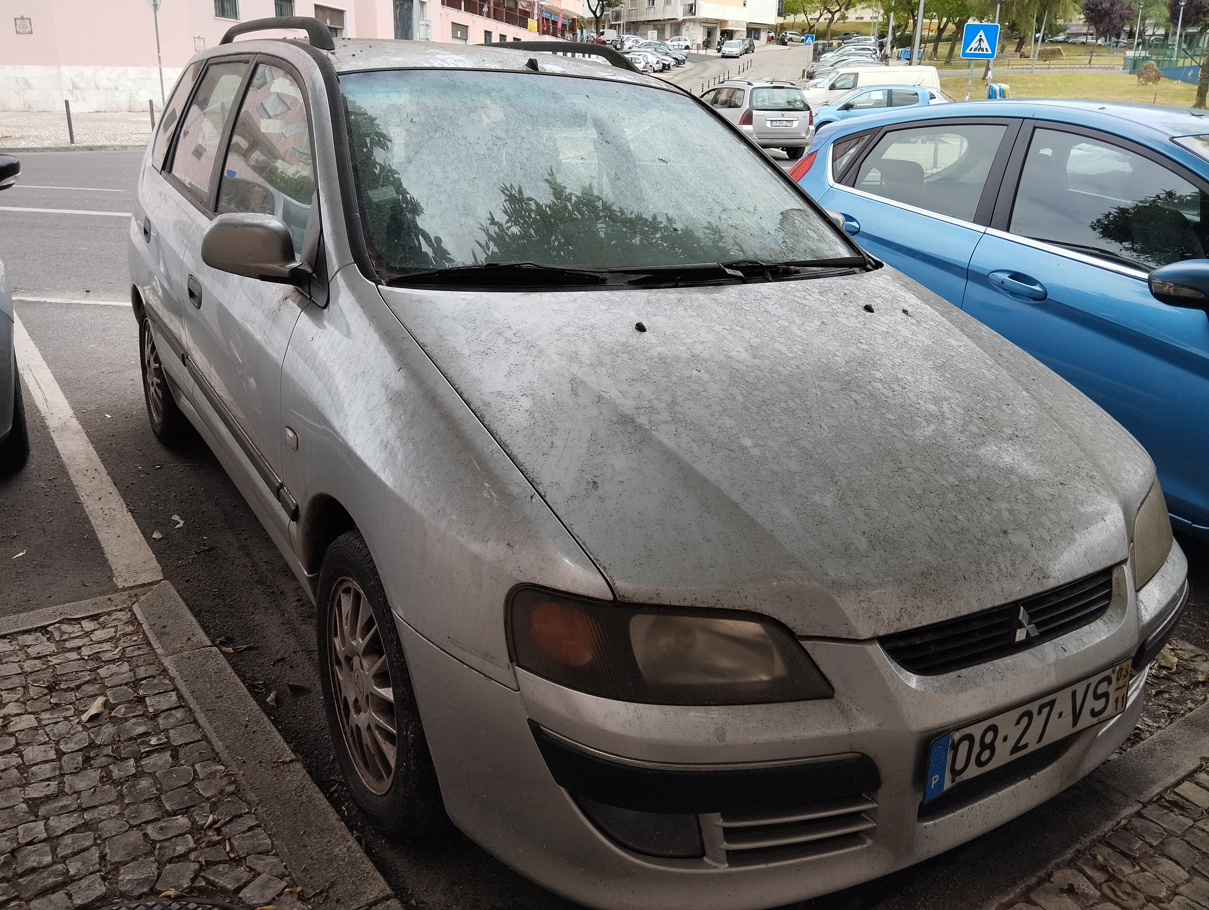Mitsubishi Space Star 1.6 16V · Ano 2003 — image 3