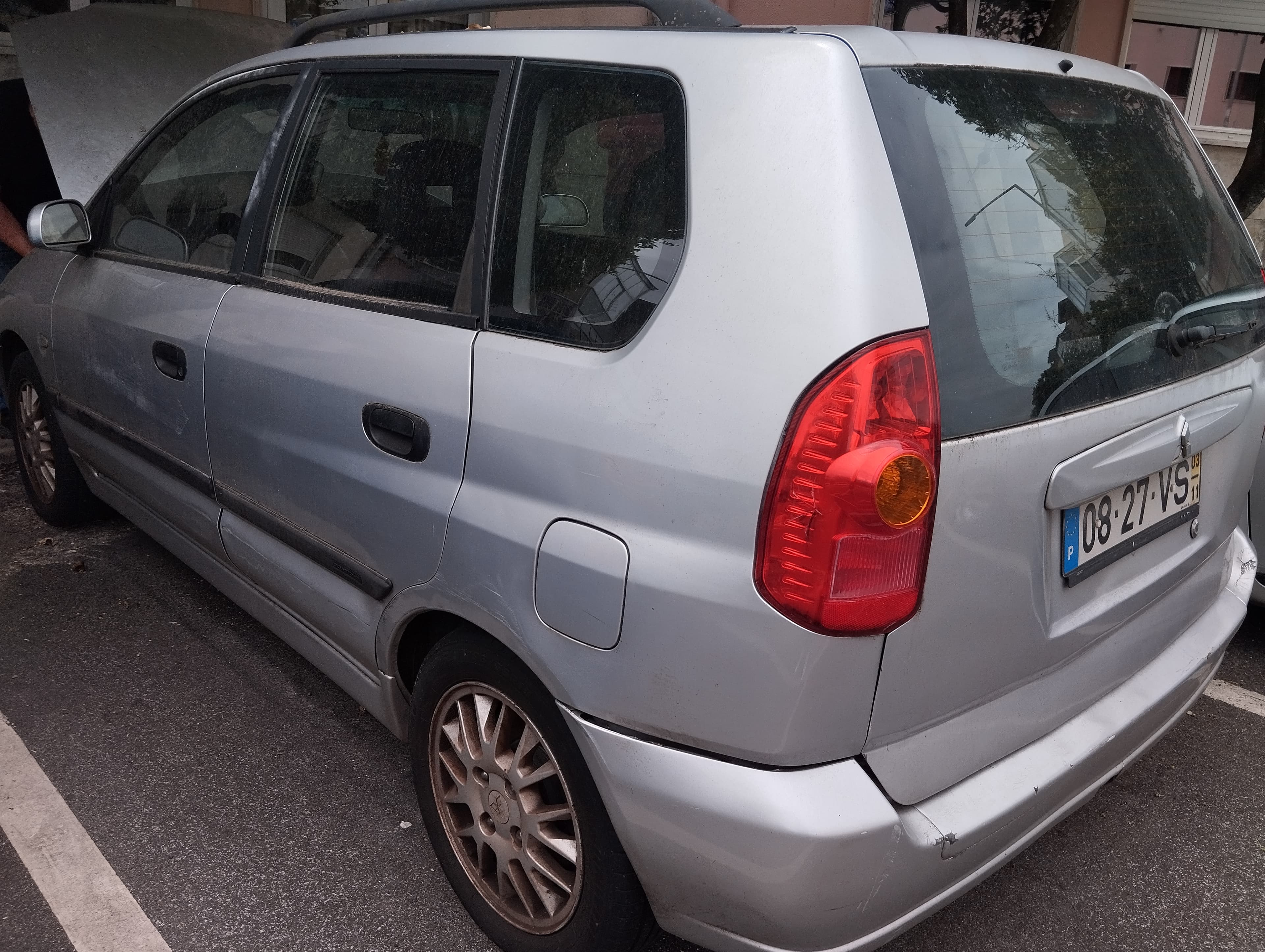 Mitsubishi Space Star 1.6 16V · Ano 2003 — image 5