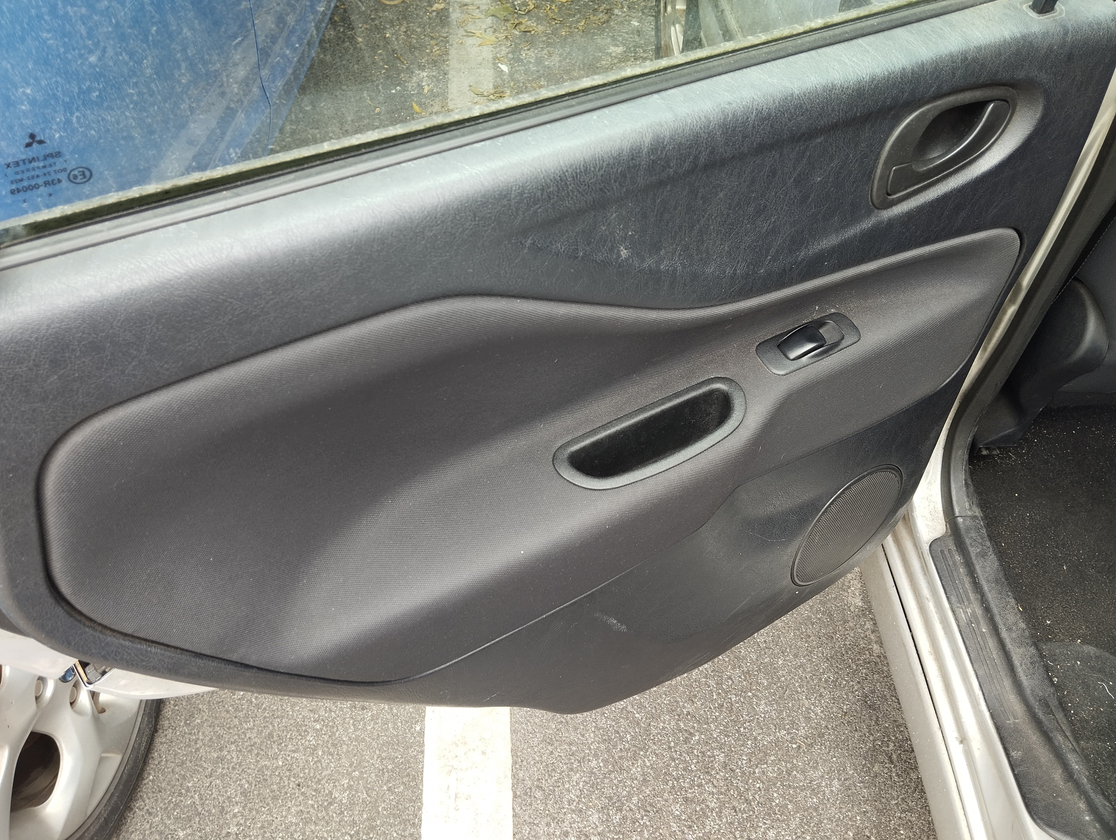 Mitsubishi Space Star 1.6 16V · Ano 2003 — image 13
