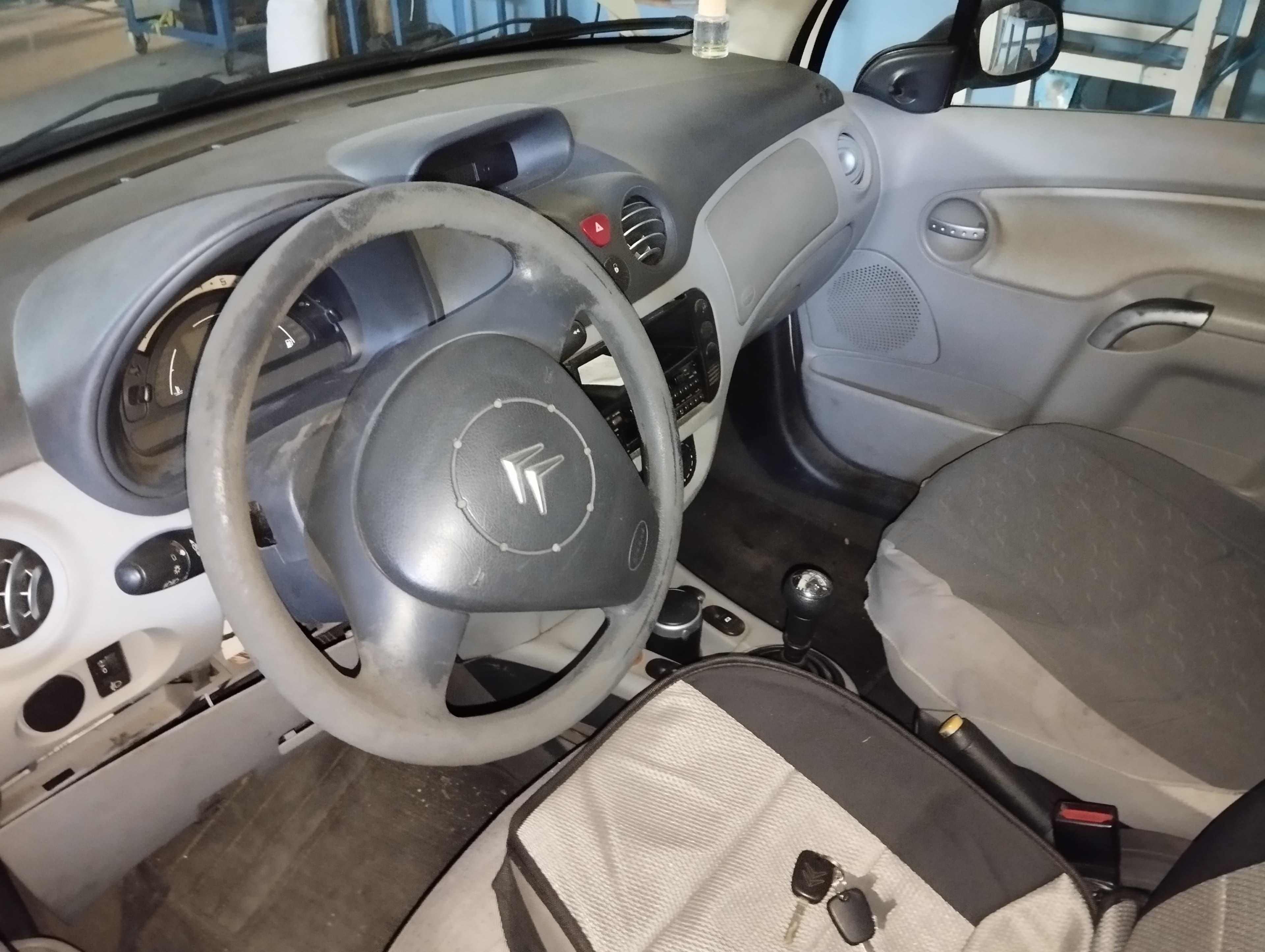 Citroën C3 1.4 HDi · Ano 2003 — image 6