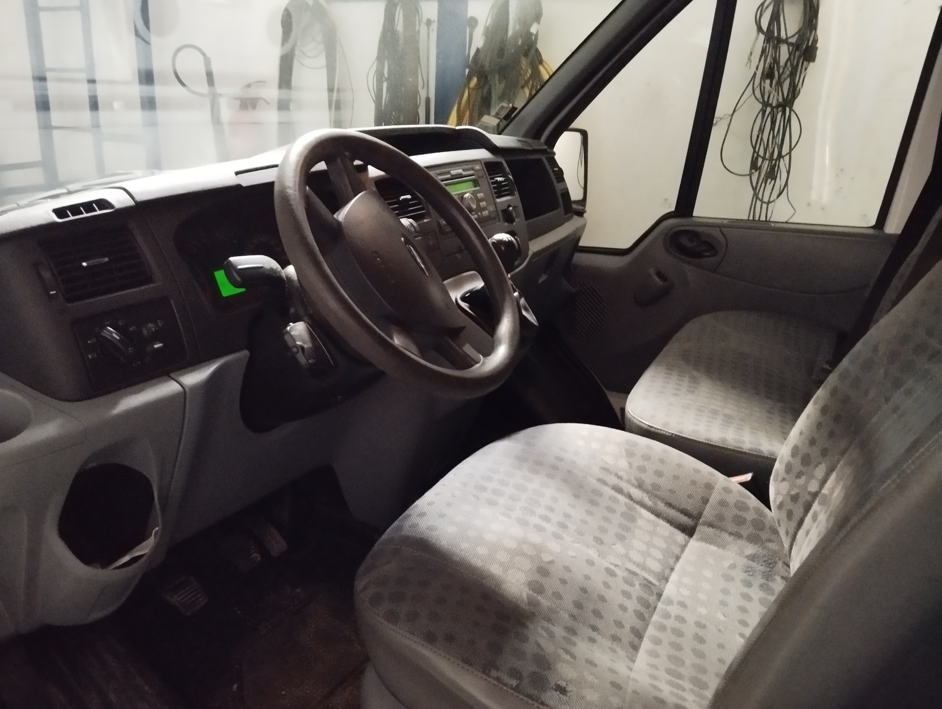 Ford Transit 2.2 TDCi · Ano 2008 — imagen 5