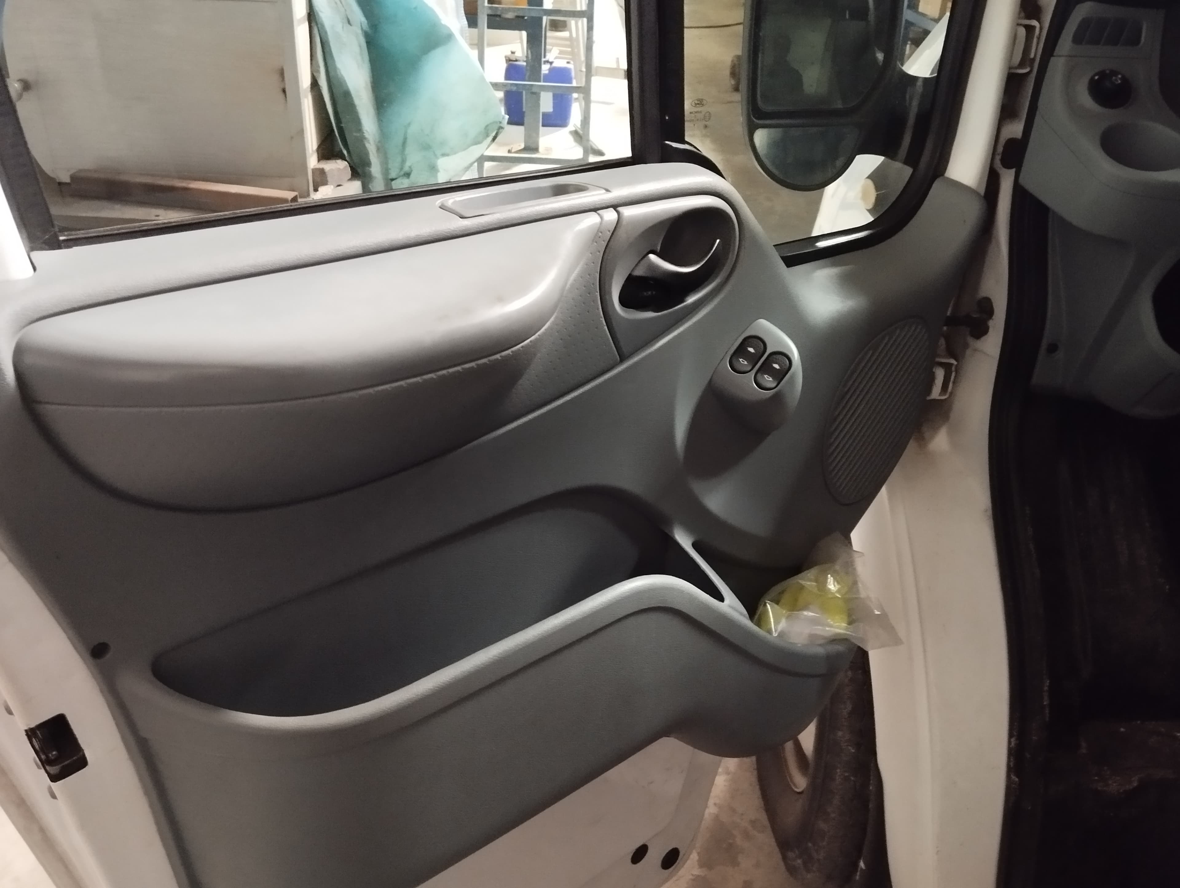 Ford Transit 2.2 TDCi · Ano 2008 — imagen 4