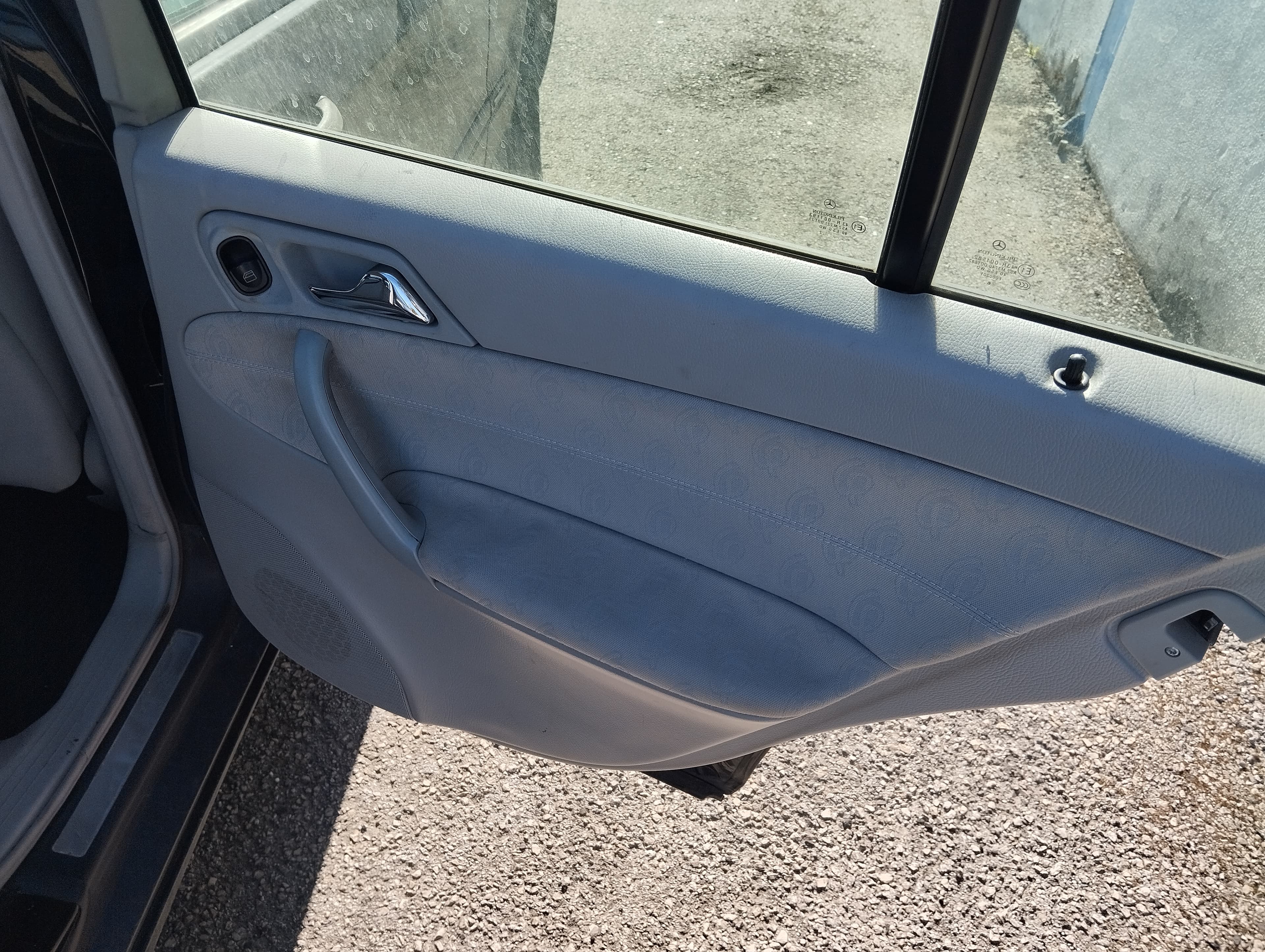 Mercedes-Benz C 220 CDI · Ano 2005 — imagen 13