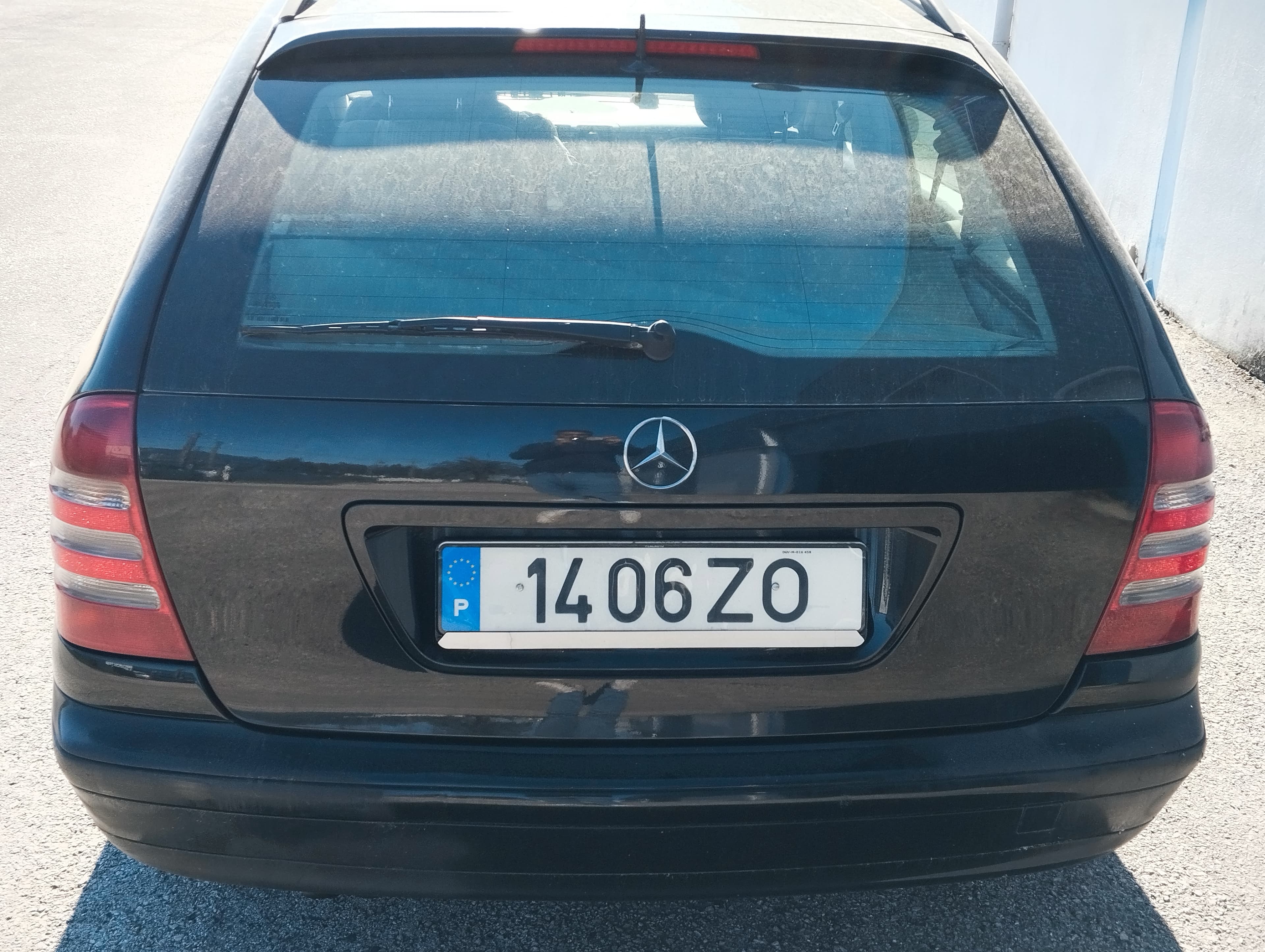 Mercedes-Benz C 220 CDI · Ano 2005 — imagen 4