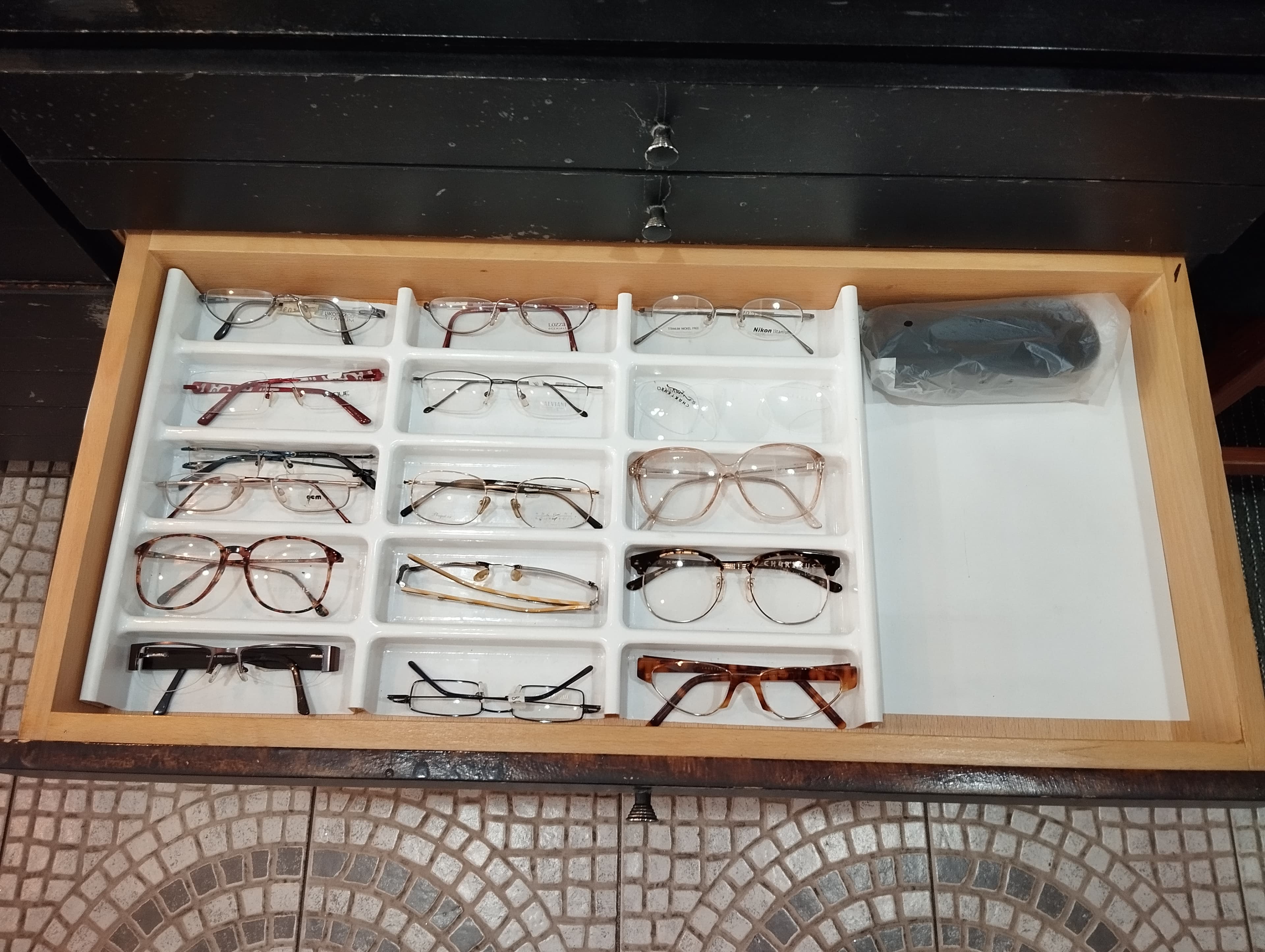 Equipamentos para Oftalmologia e Optometria — imagen 56