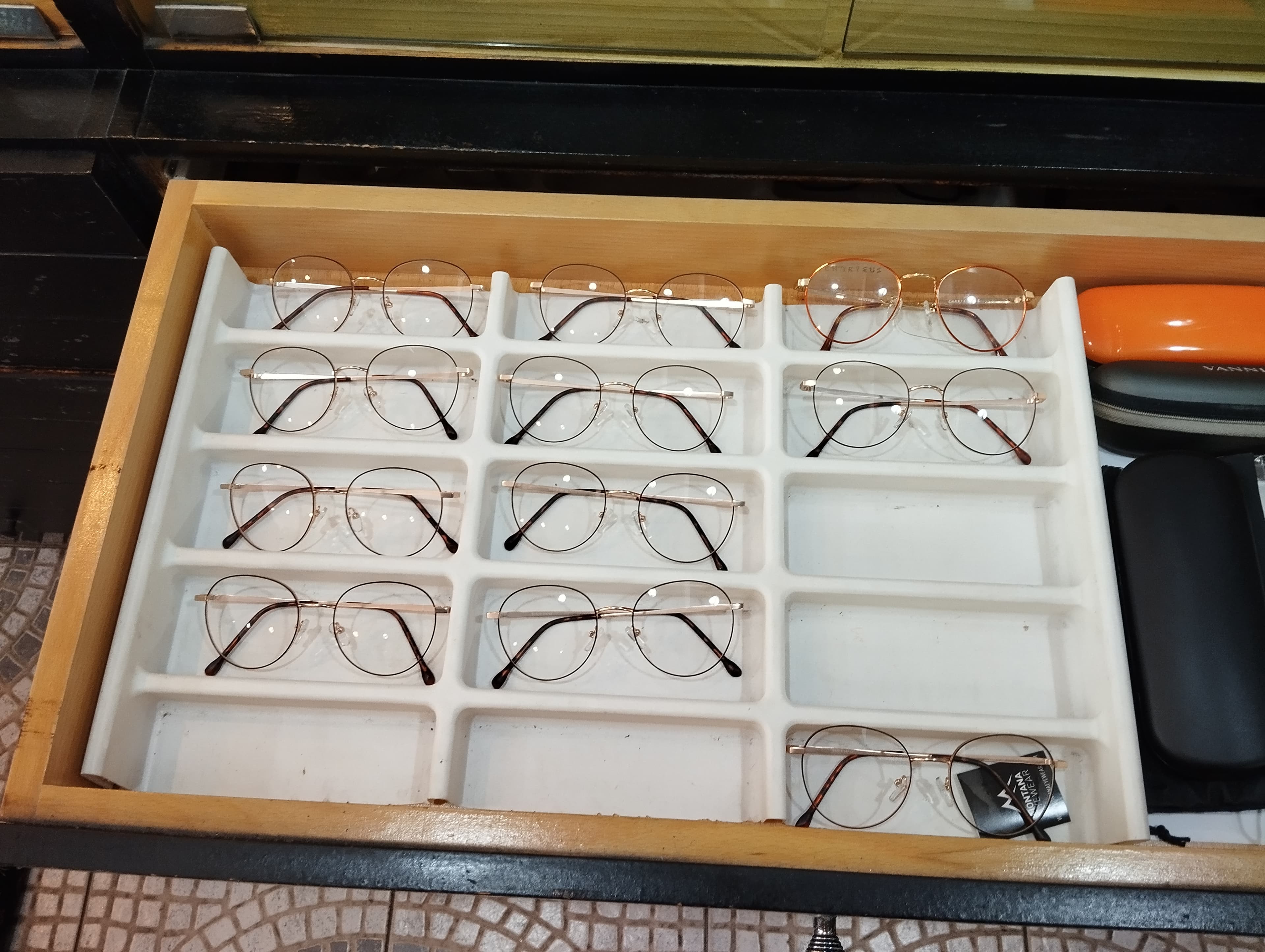 Equipamentos para Oftalmologia e Optometria — imagen 54