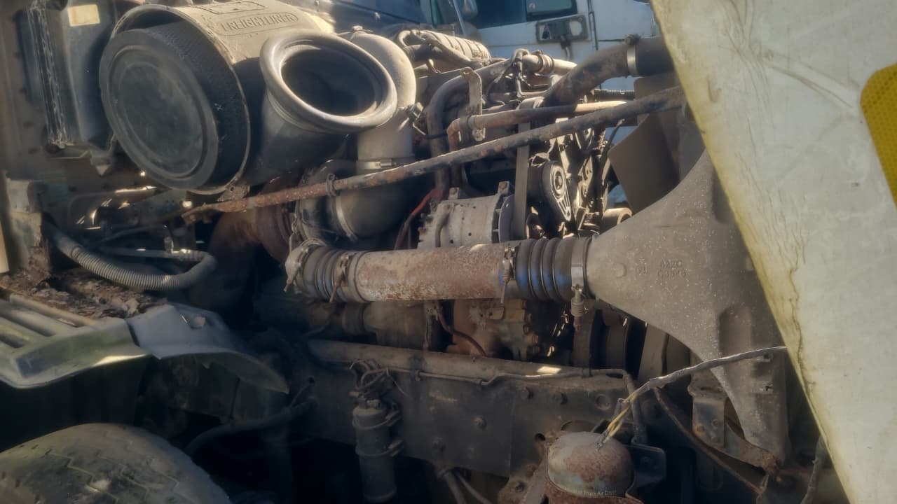 FREIGHTLINER CL120645T - 2003 — imagen 10