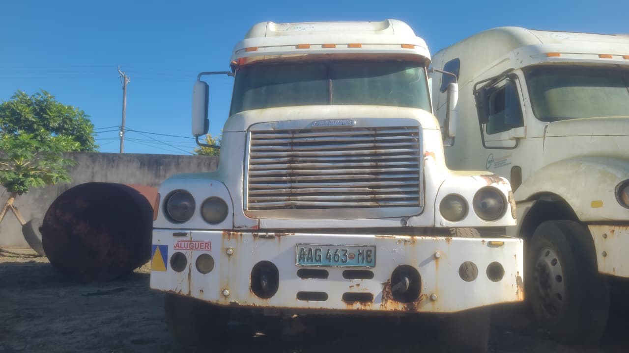 FREIGHTLINER Right - 2004 — imagen 12