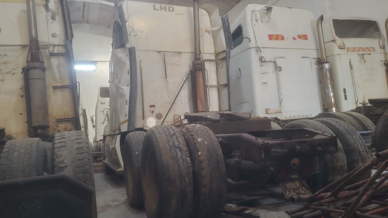 FREIGHTLINER CL 1200645T - 2004 — imagen 5