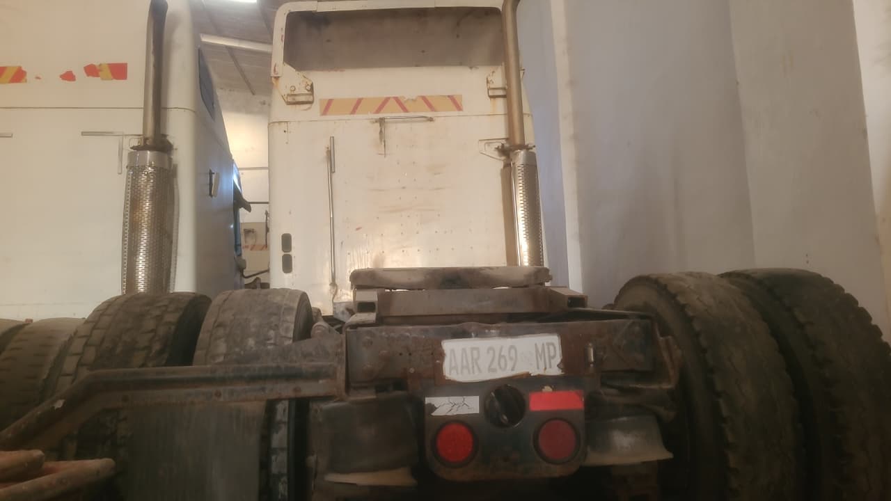 FREIGHTLINER CL120645T - 2004 — imagen 7