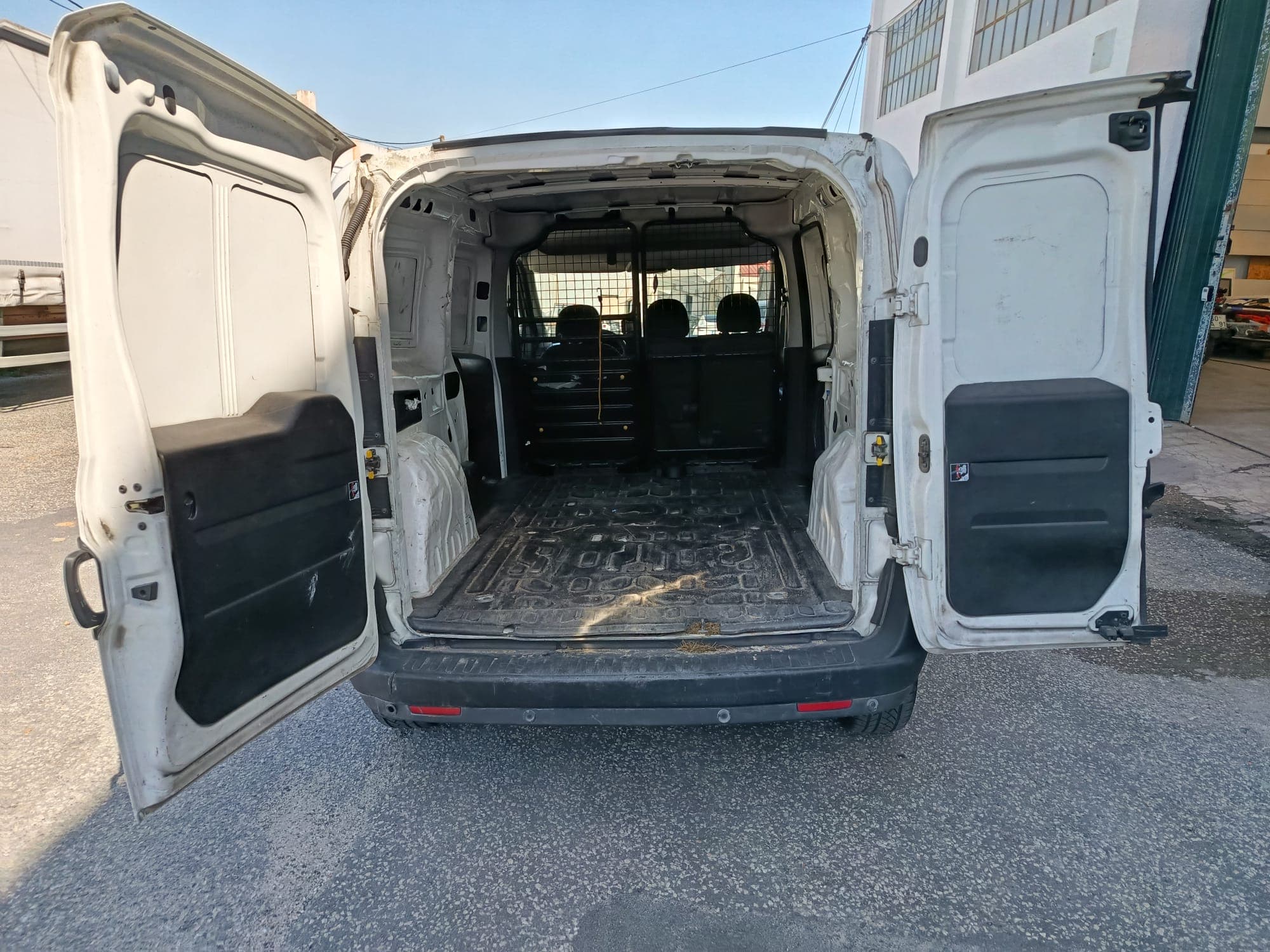 Fiat Doblo · Ano 2017 — imagen 11