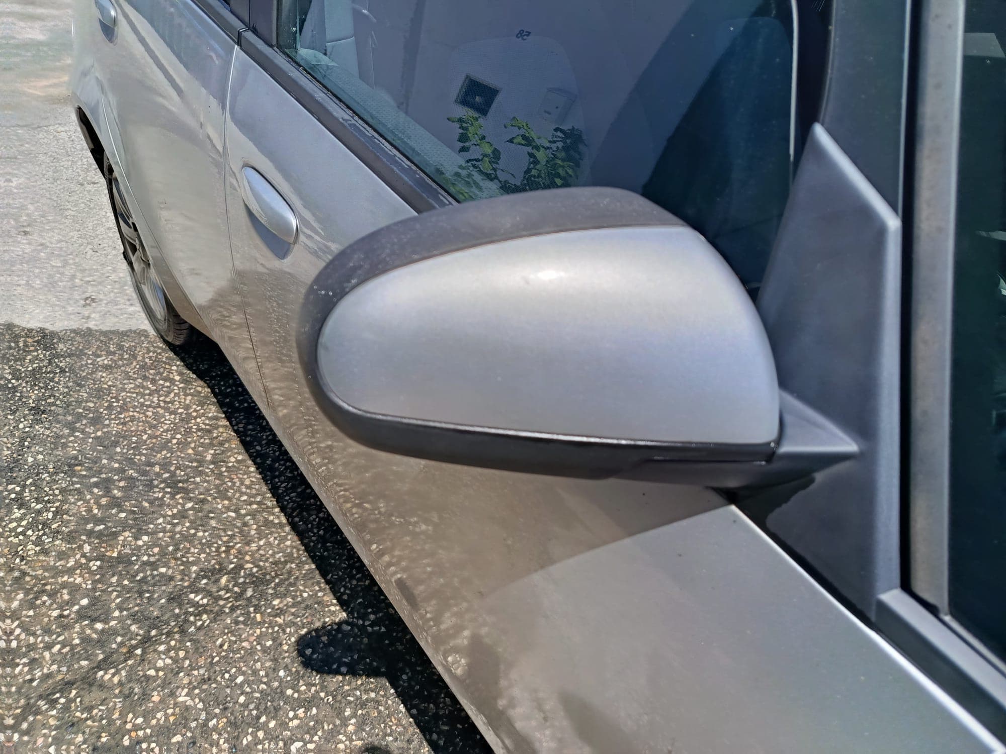 Mitsubishi Colt · Ano 2011 — imagen 12