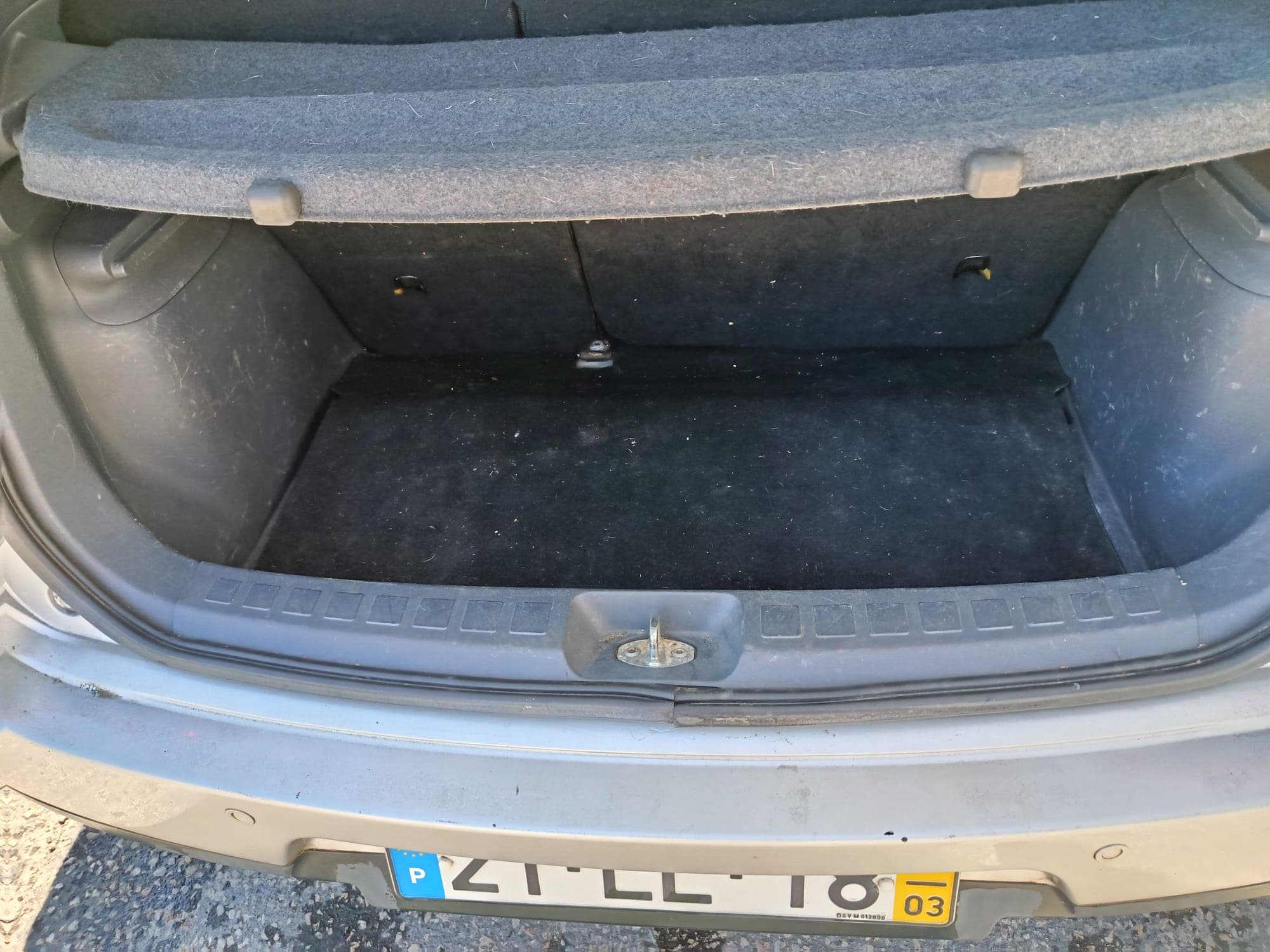 Mitsubishi Colt · Ano 2011 — imagen 13