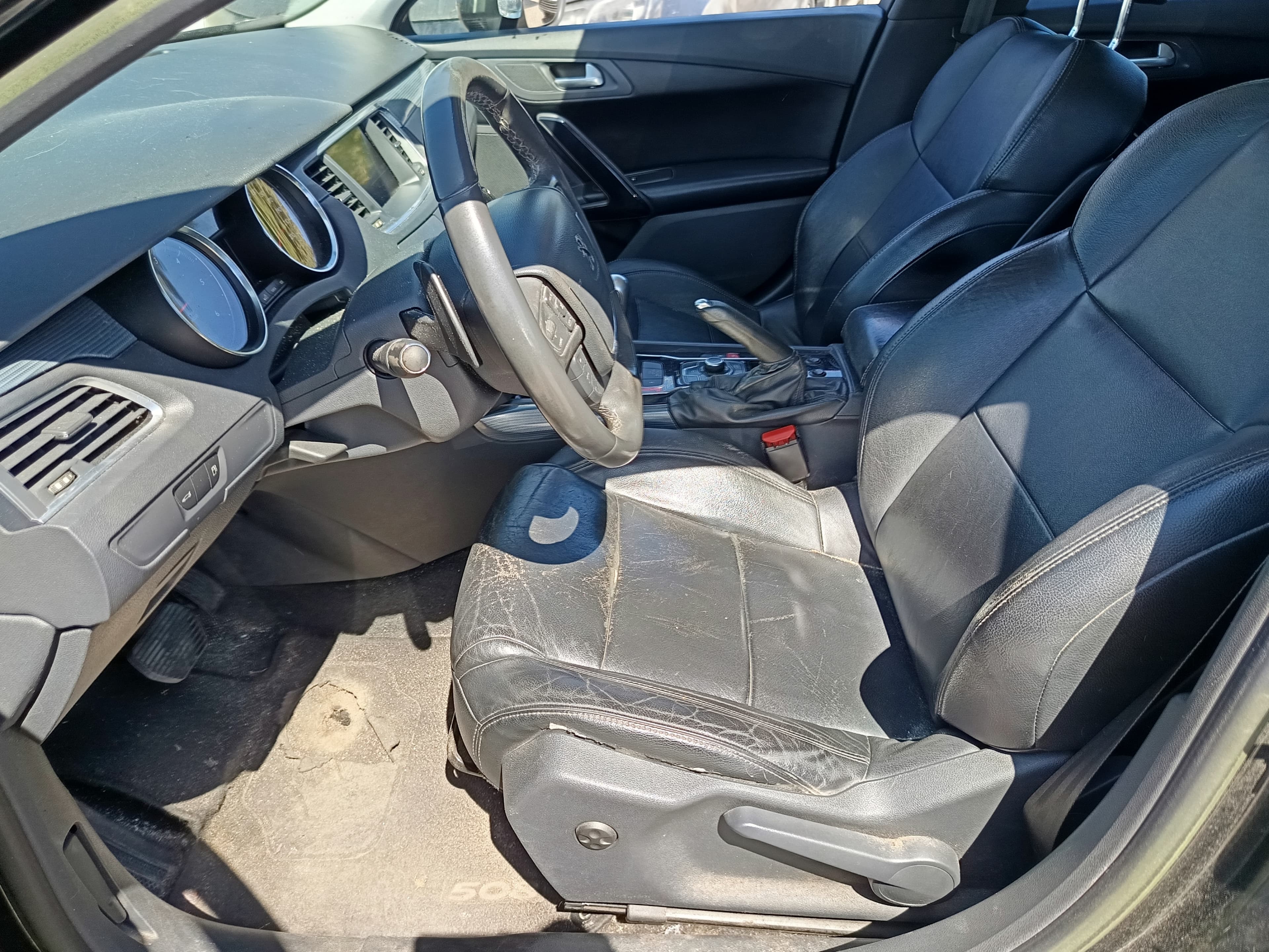 Peugeot 508 SW · Ano 2013 — imagen 34