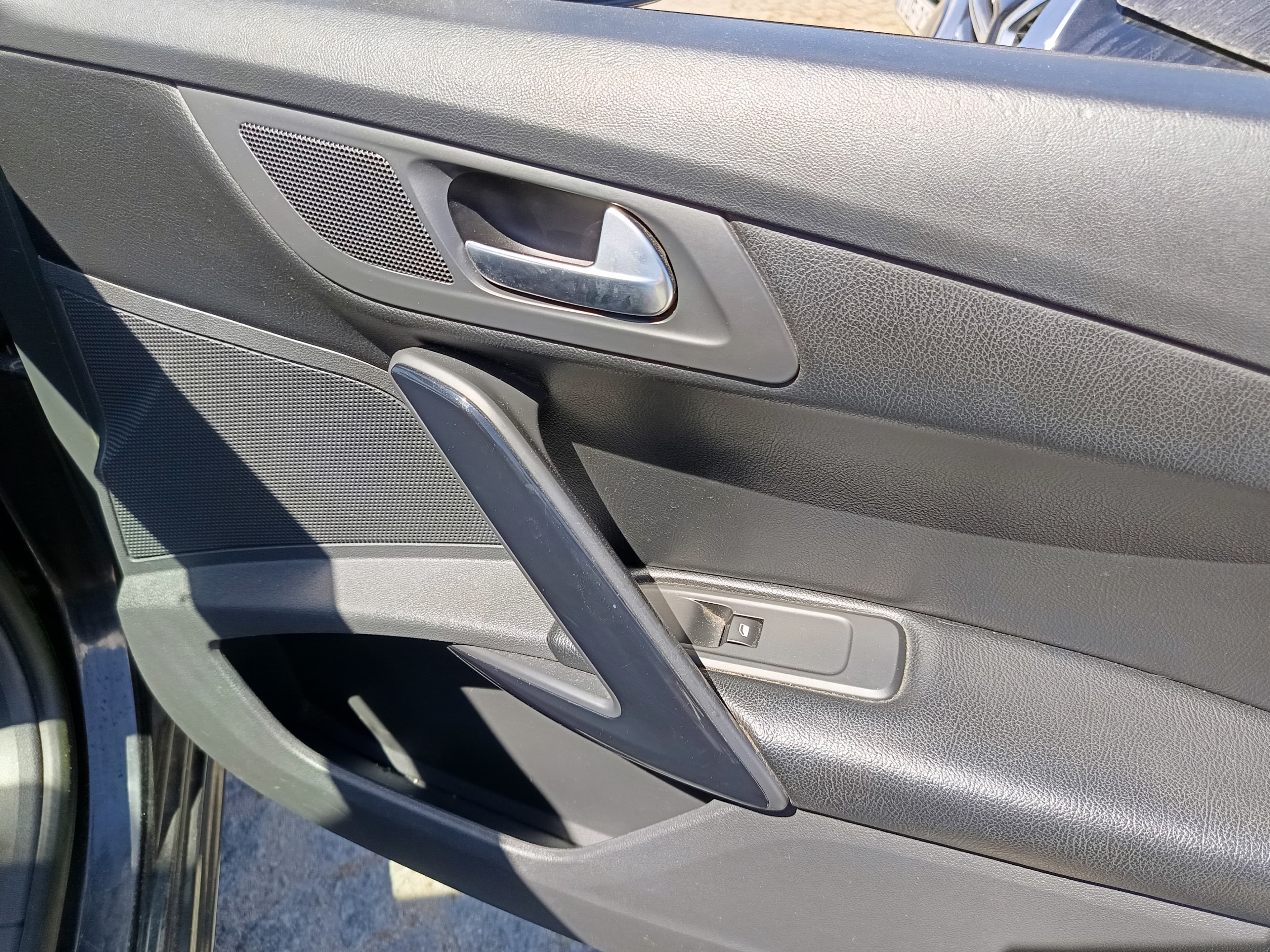 Peugeot 508 SW · Ano 2013 — imagen 27
