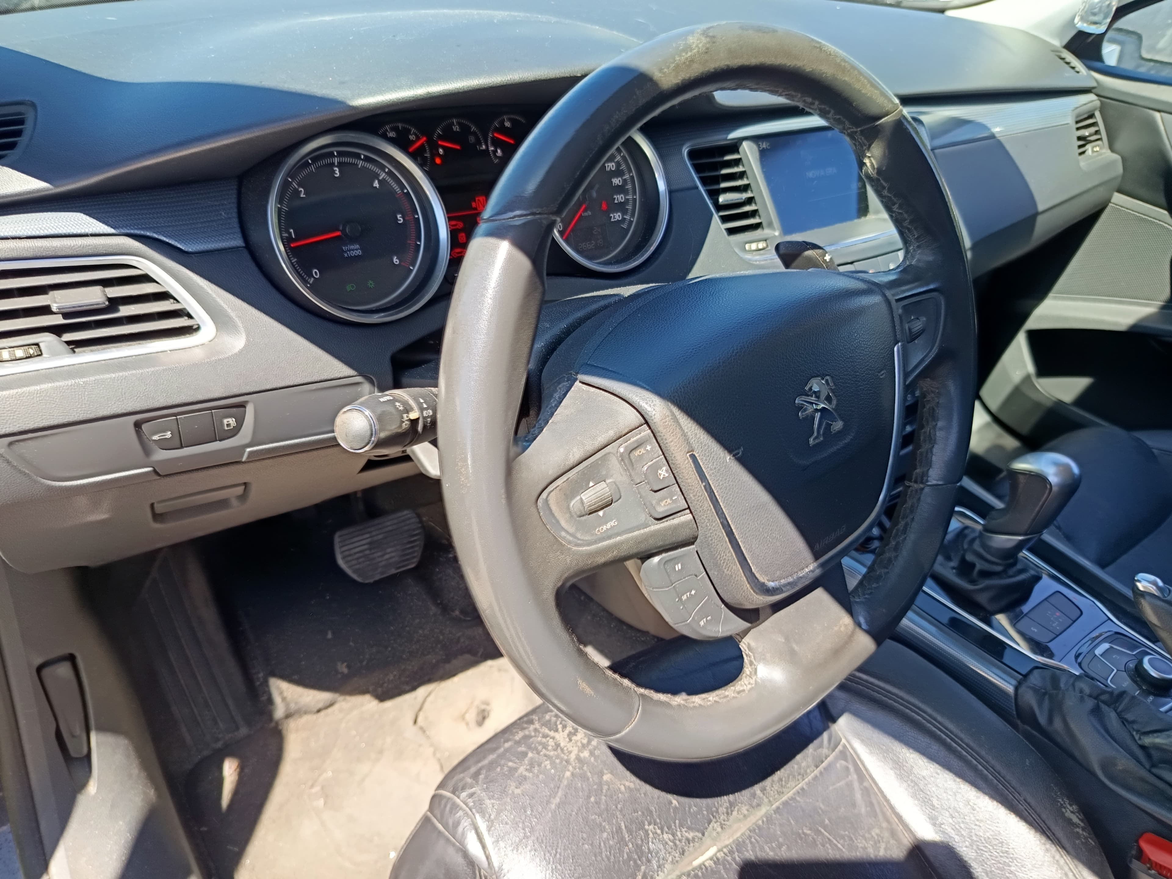 Peugeot 508 SW · Ano 2013 — imagen 37
