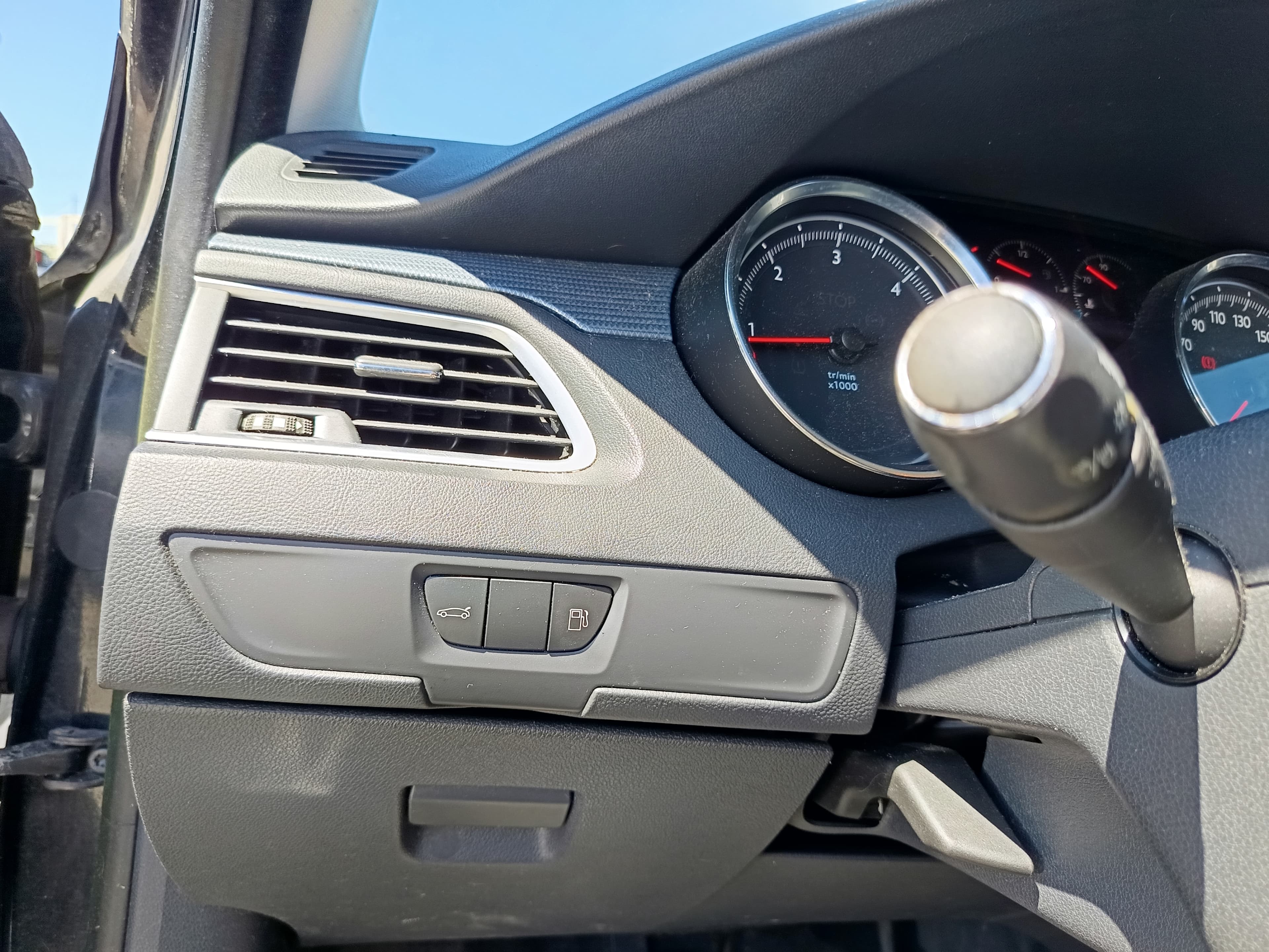 Peugeot 508 SW · Ano 2013 — imagen 47
