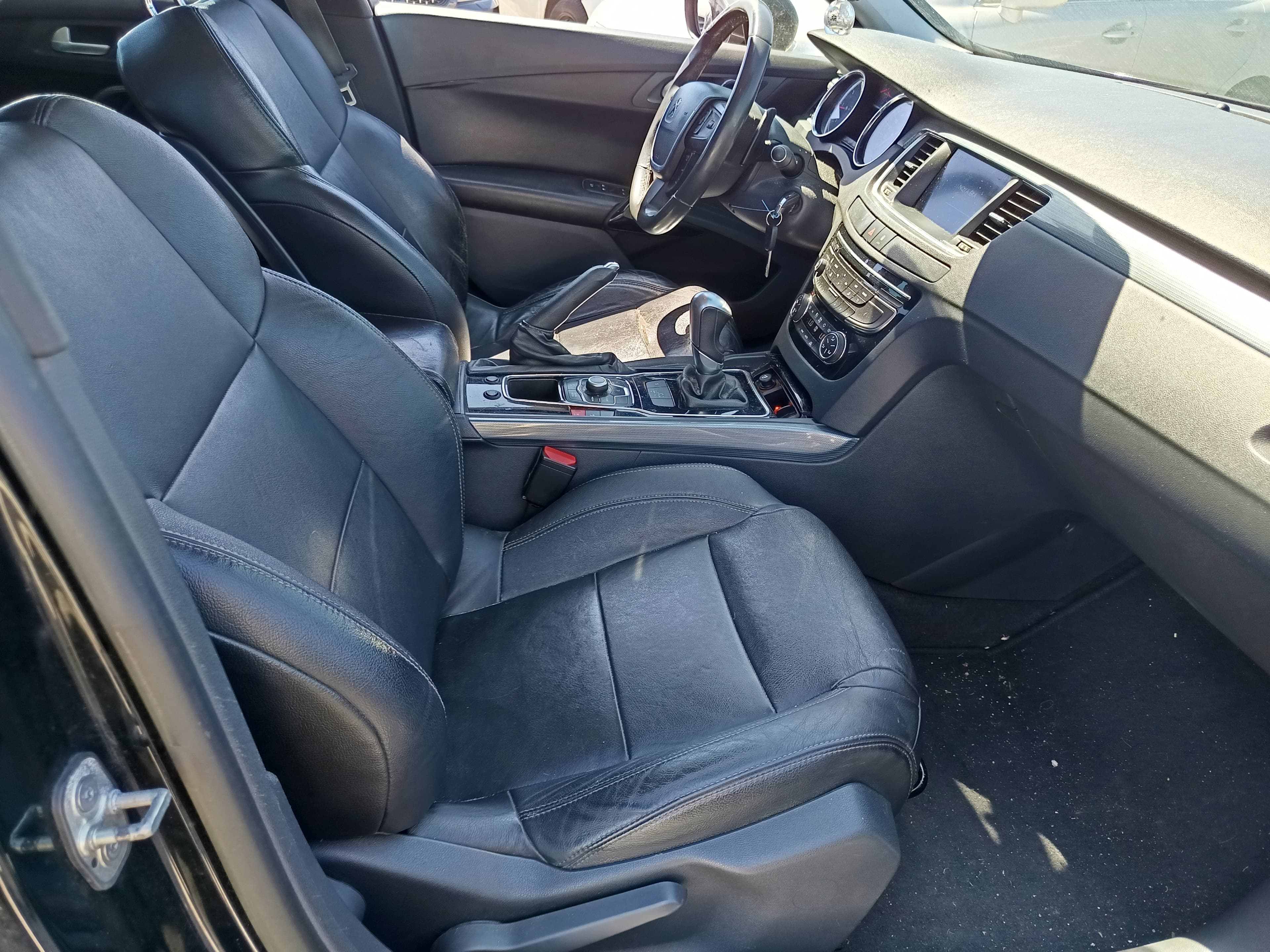 Peugeot 508 SW · Ano 2013 — imagen 28
