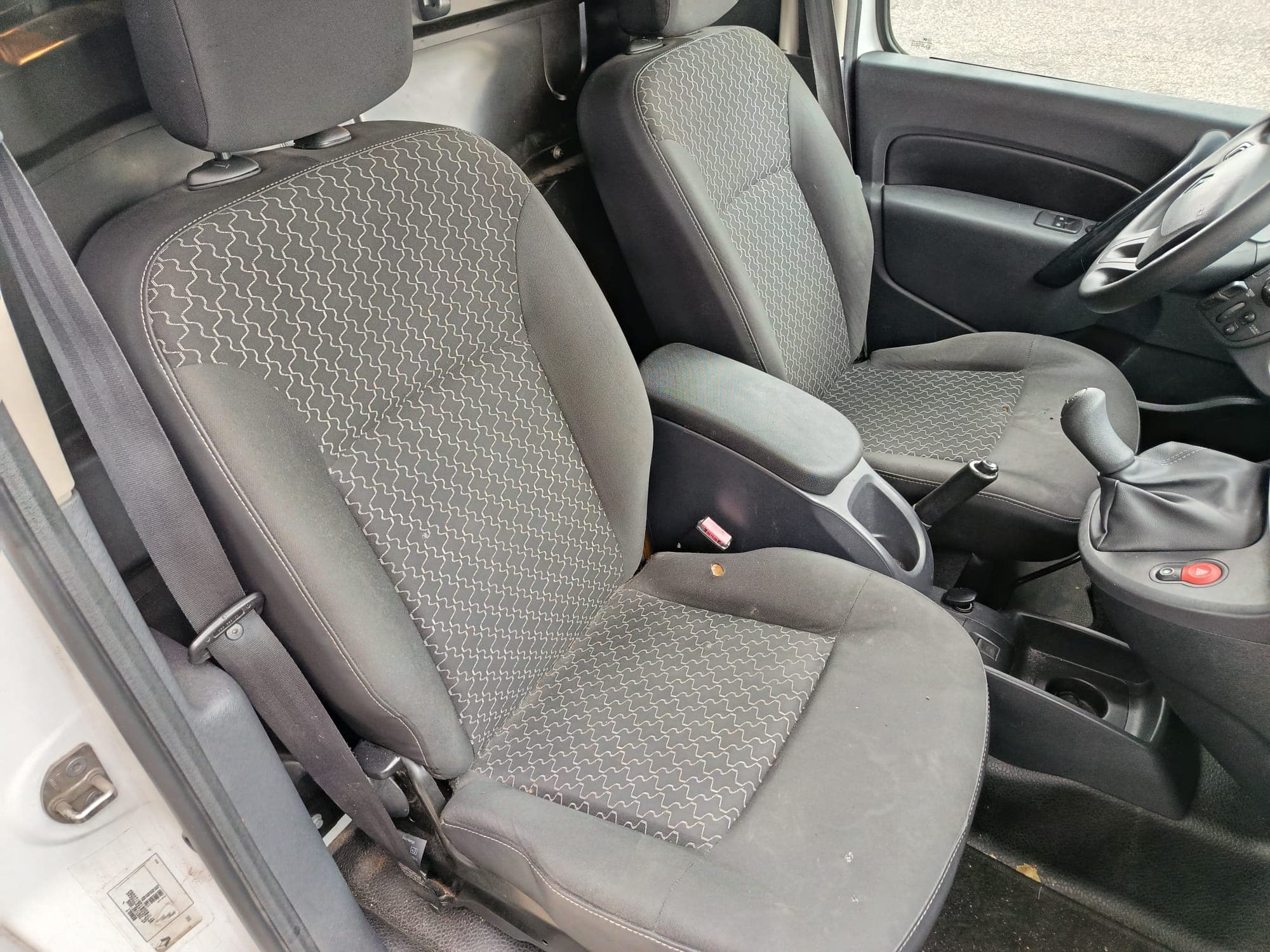 Renault Kangoo · Année 2016 — image 18