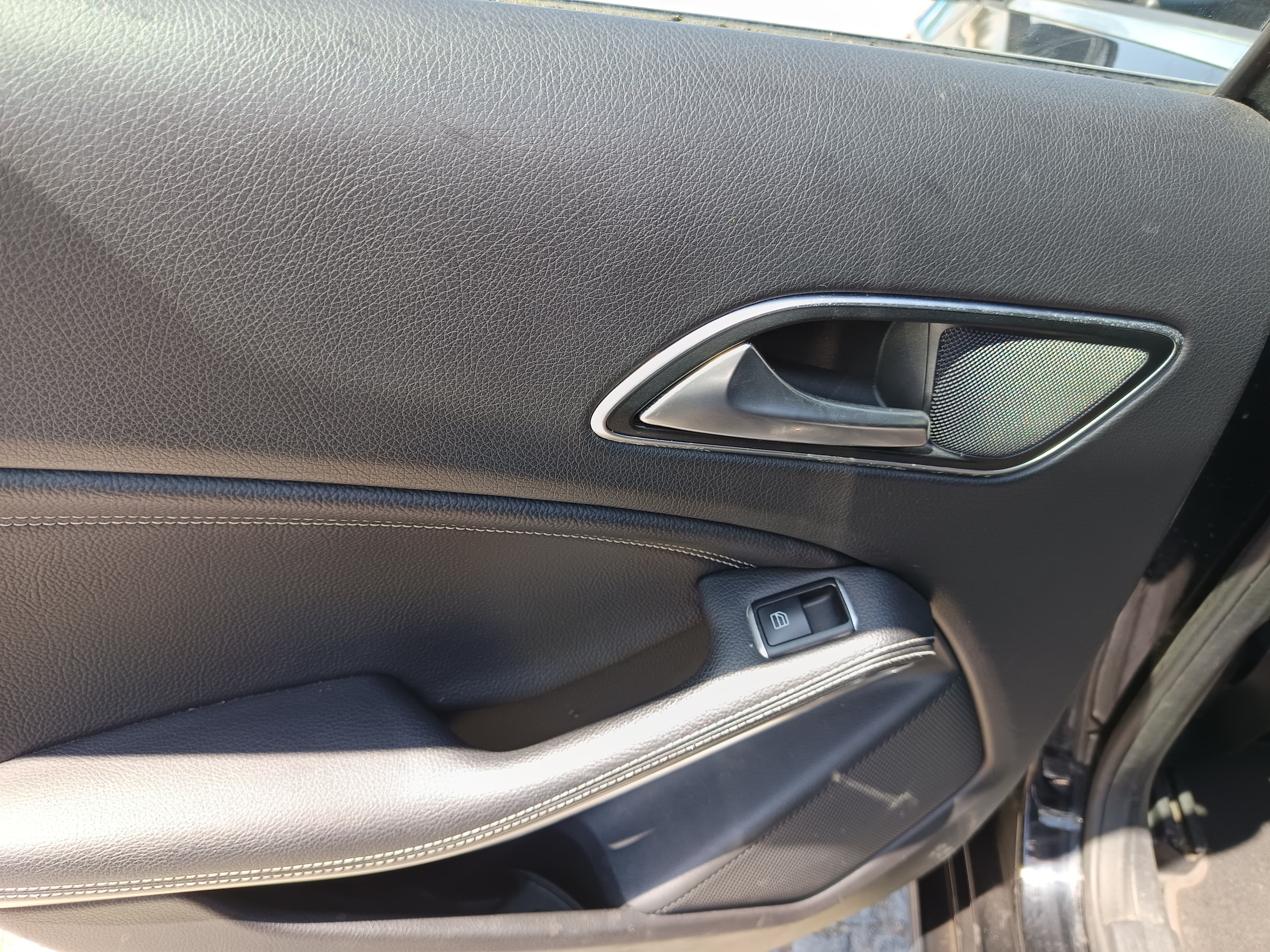 Mercedes-Benz A 200 CDI · Ano 2015 — imagen 39