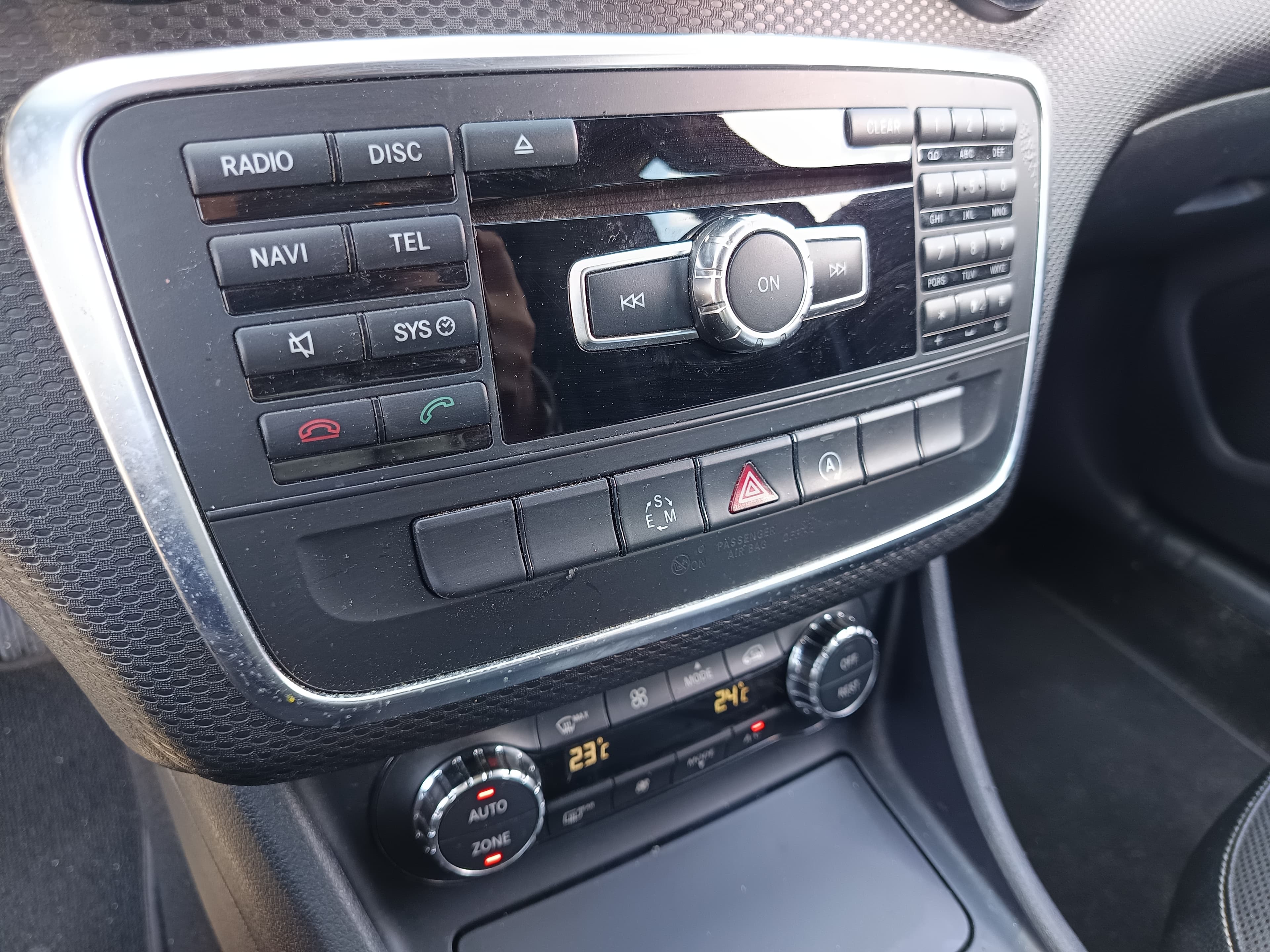 Mercedes-Benz A 200 CDI · Ano 2015 — imagen 49
