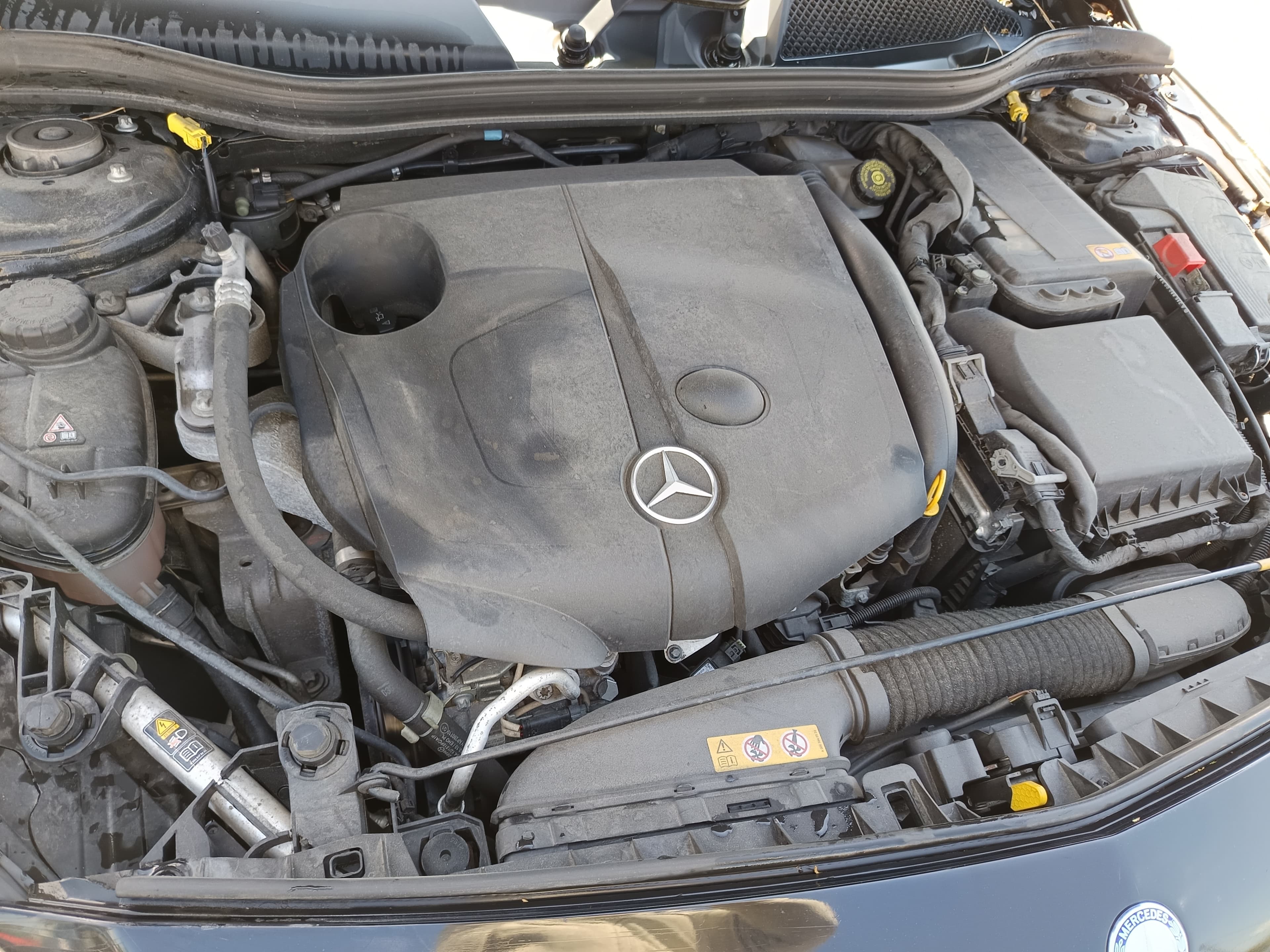 Mercedes-Benz A 200 CDI · Ano 2015 — imagen 11