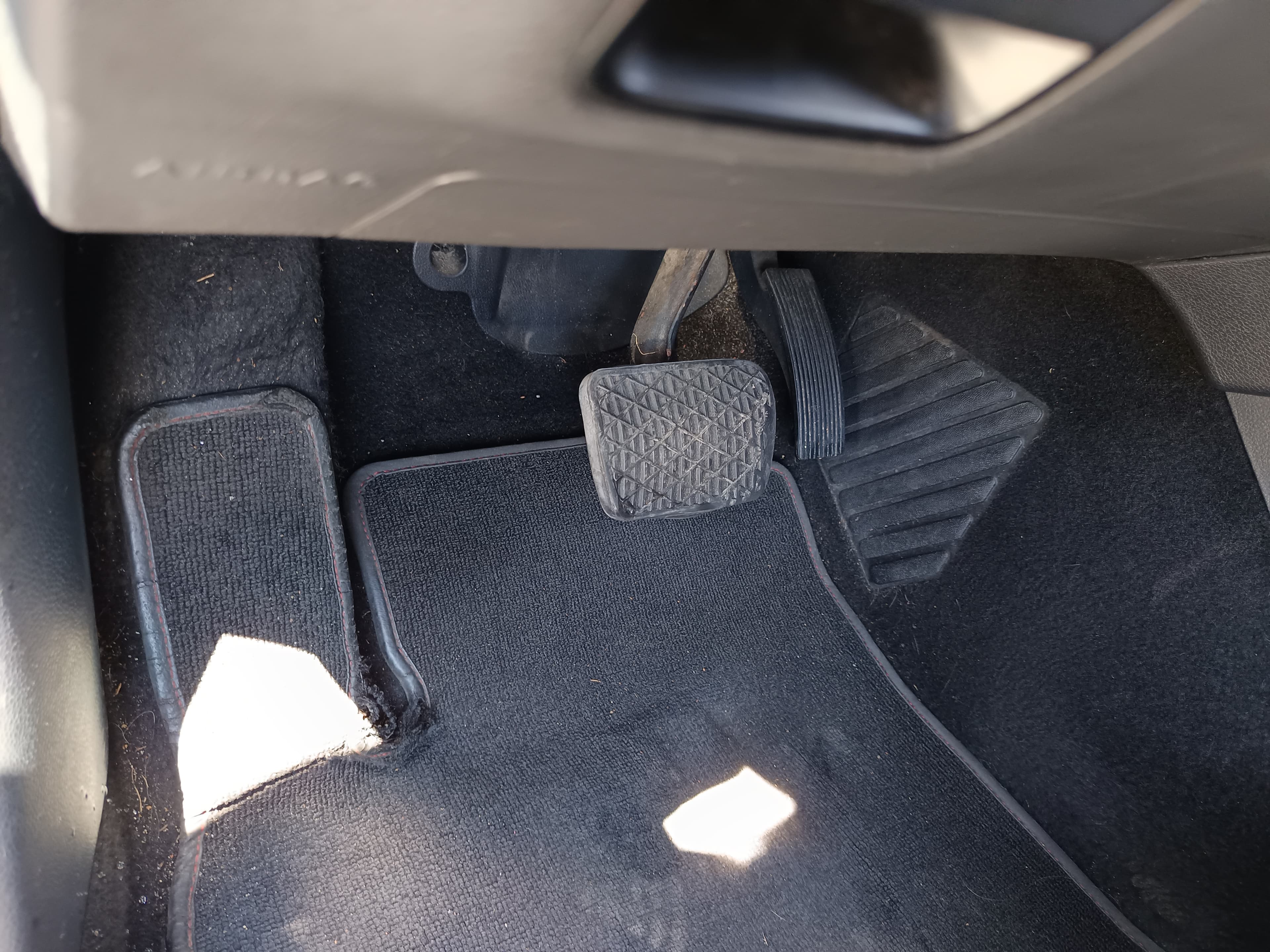 Mercedes-Benz A 200 CDI · Ano 2015 — imagen 46