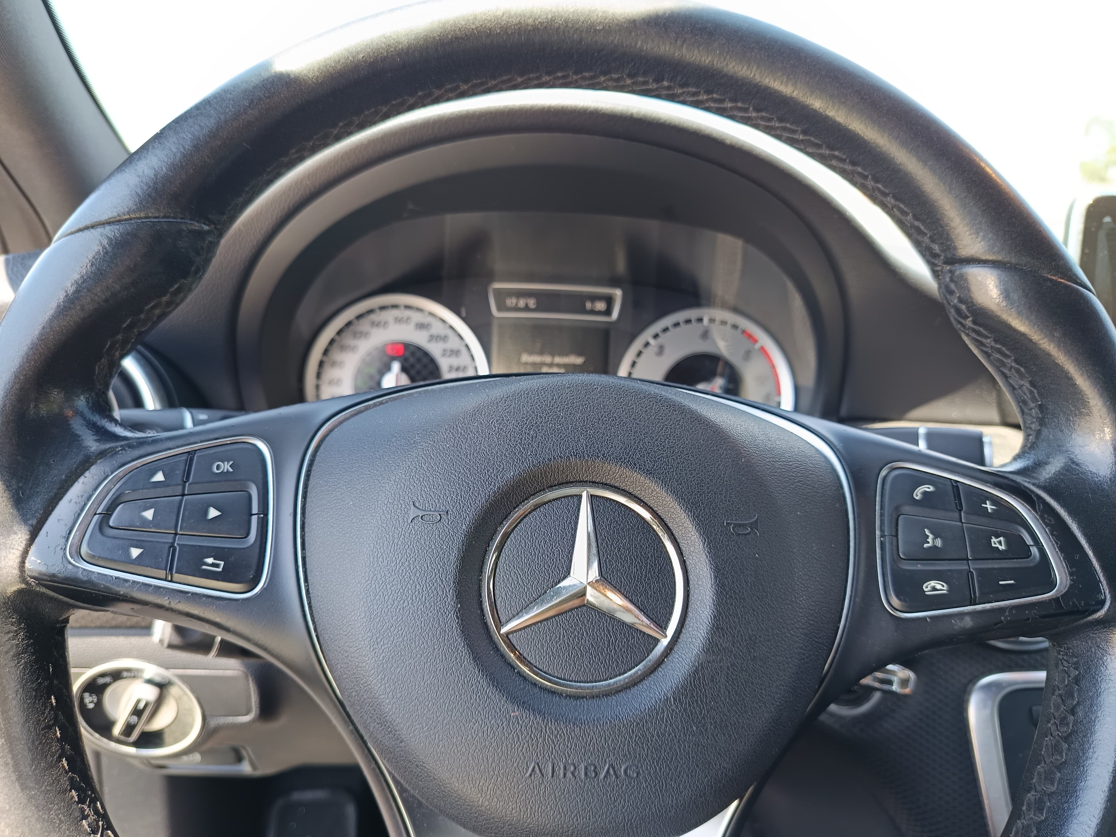 Mercedes-Benz A 200 CDI · Ano 2015 — imagen 52