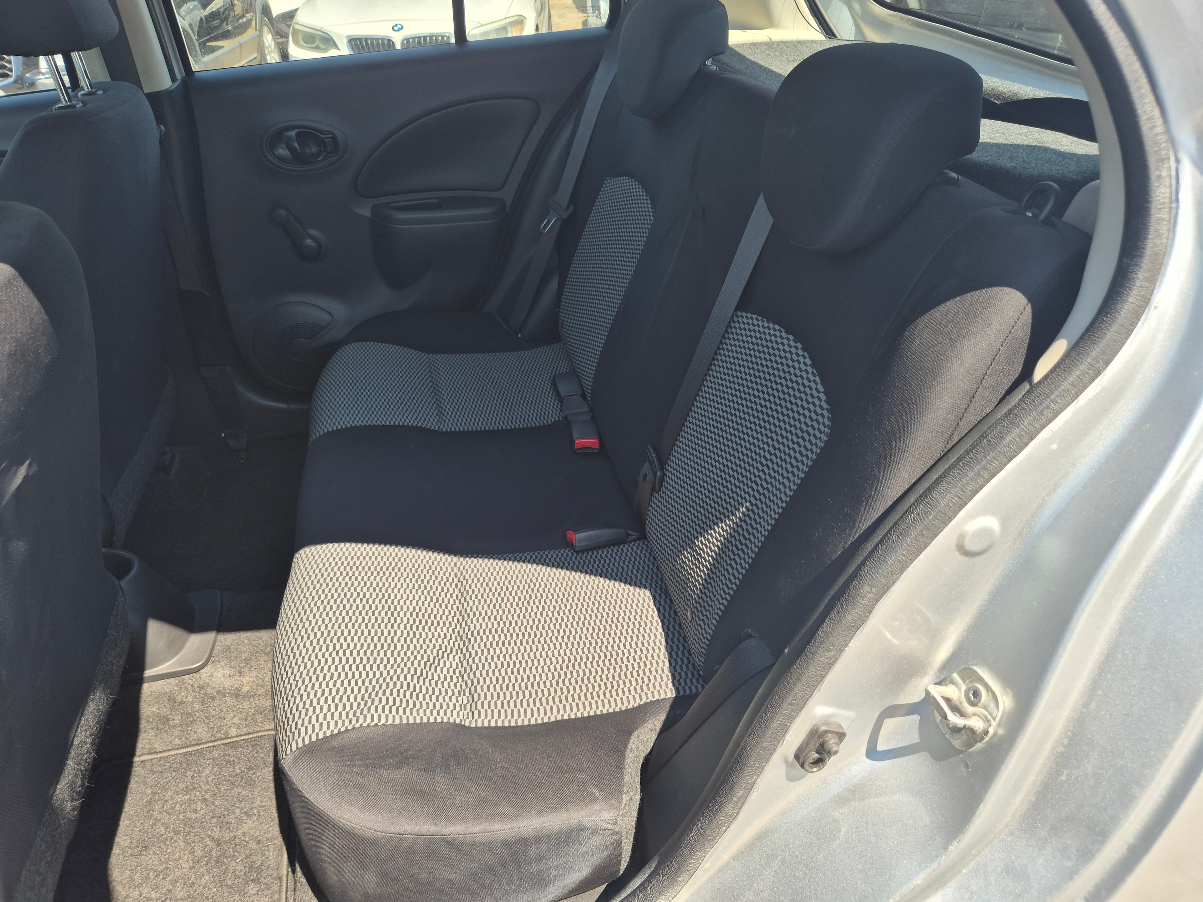 Nissan Micra · Ano 2016 — imagen 23