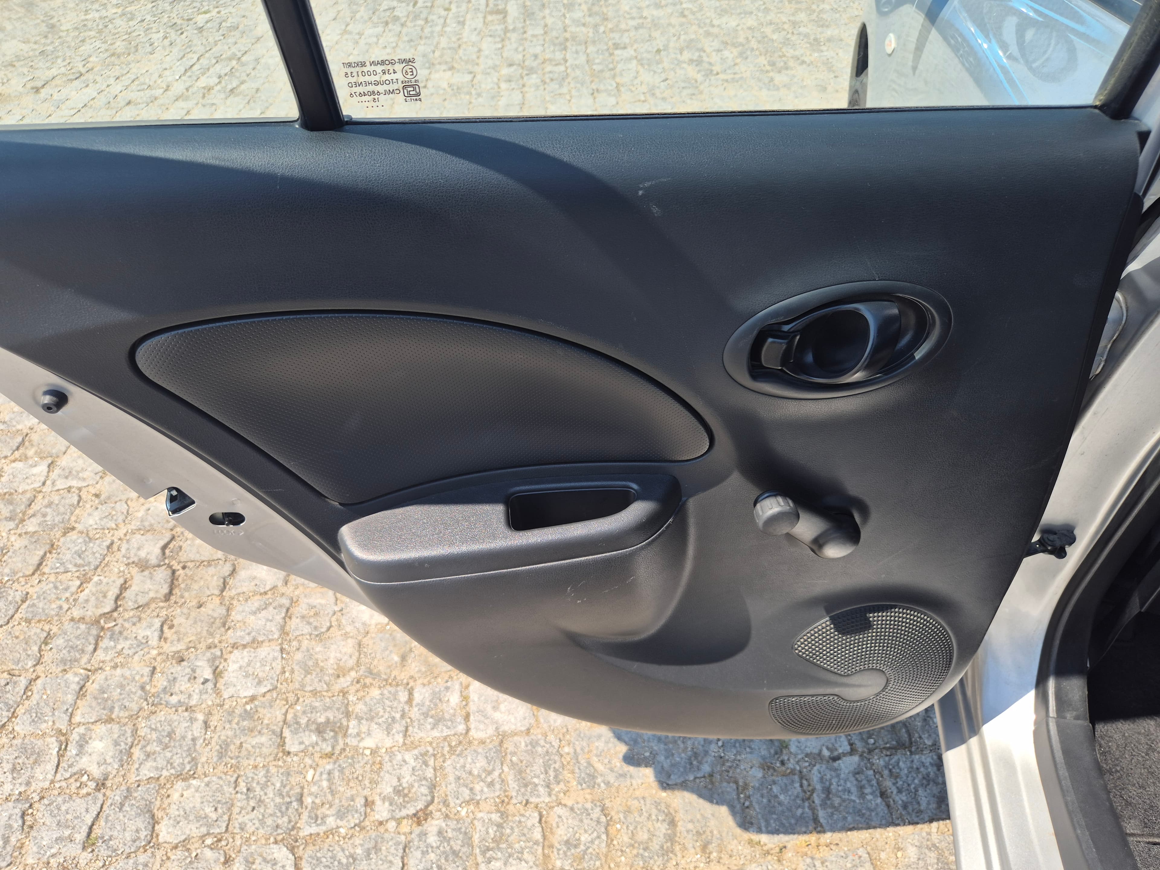 Nissan Micra · Ano 2016 — imagen 22