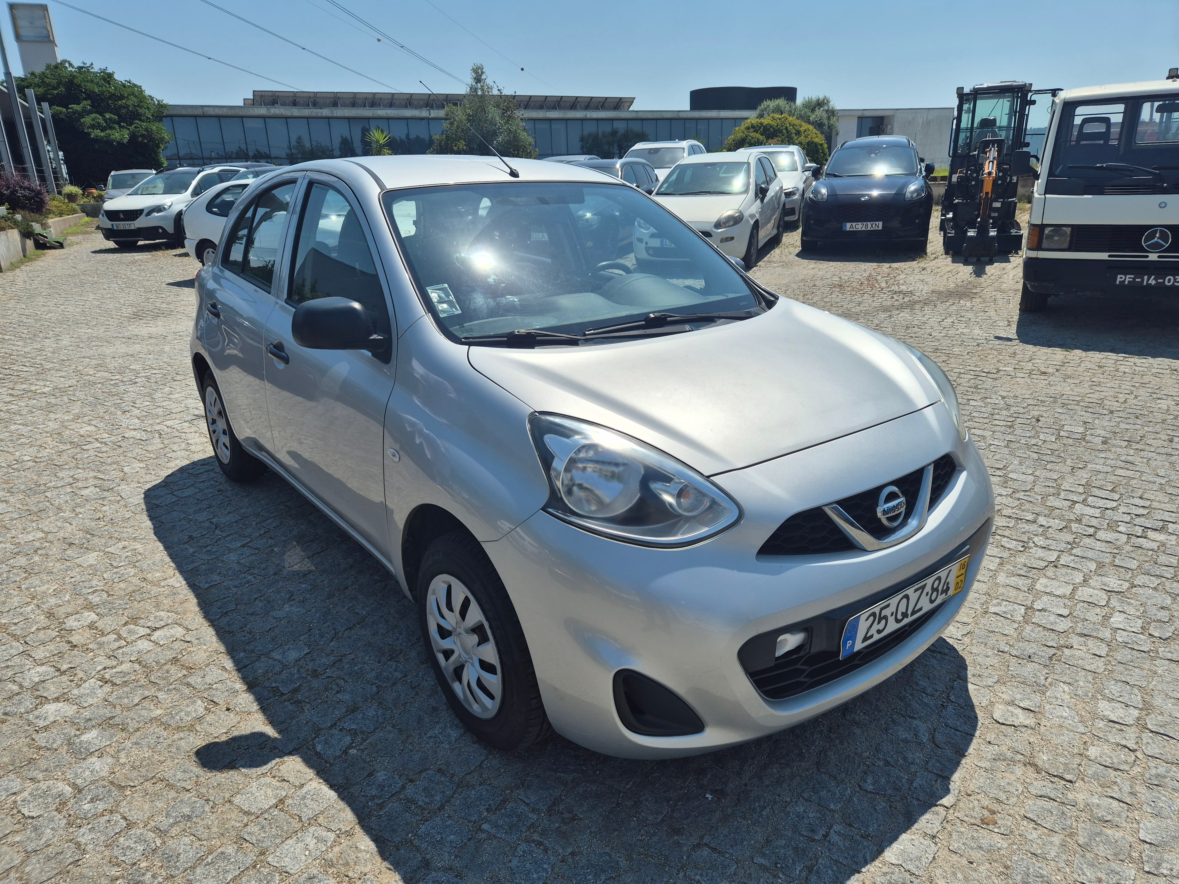 Nissan Micra · Ano 2016 — imagen 3