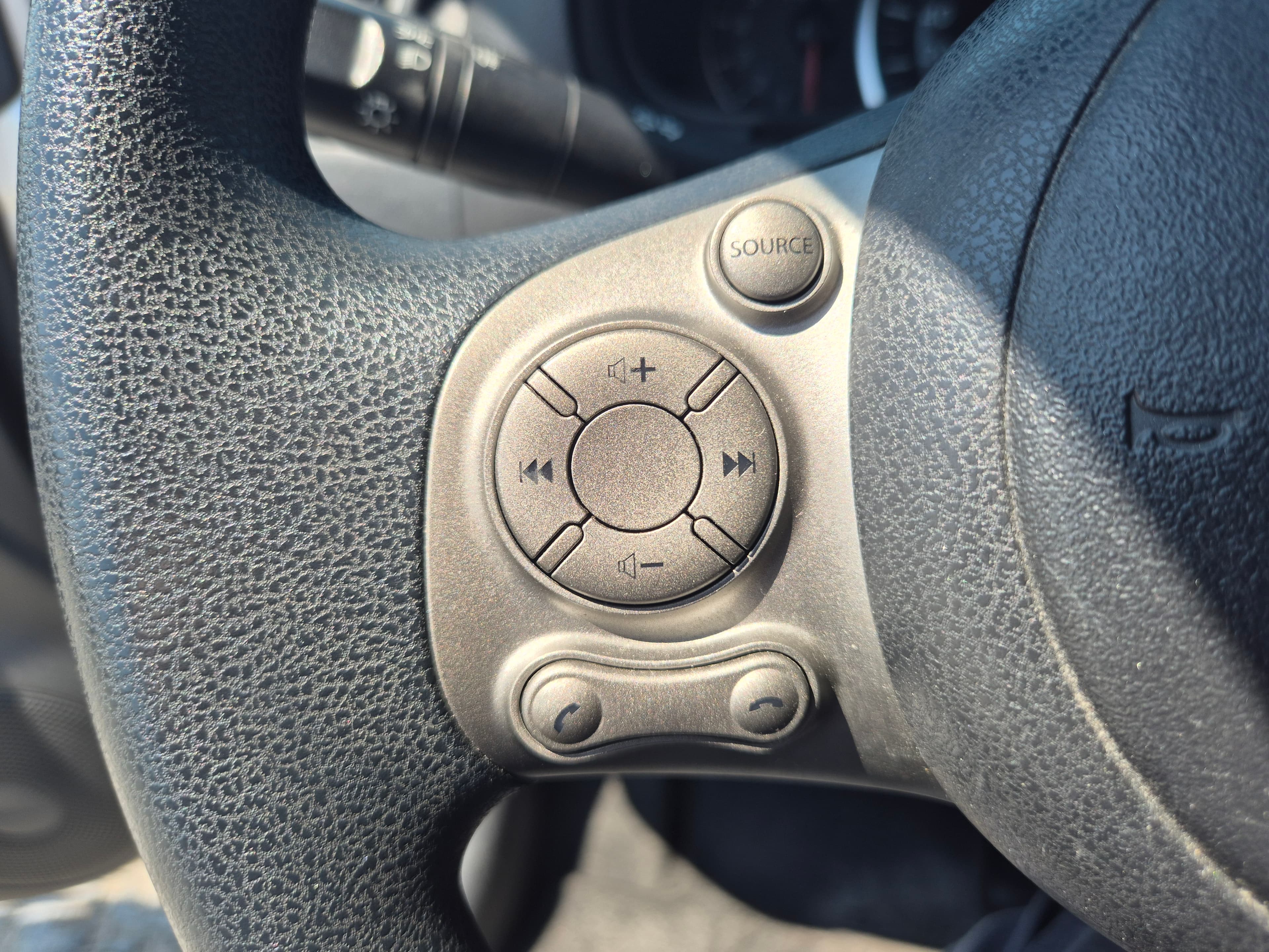 Nissan Micra · Ano 2016 — imagen 31