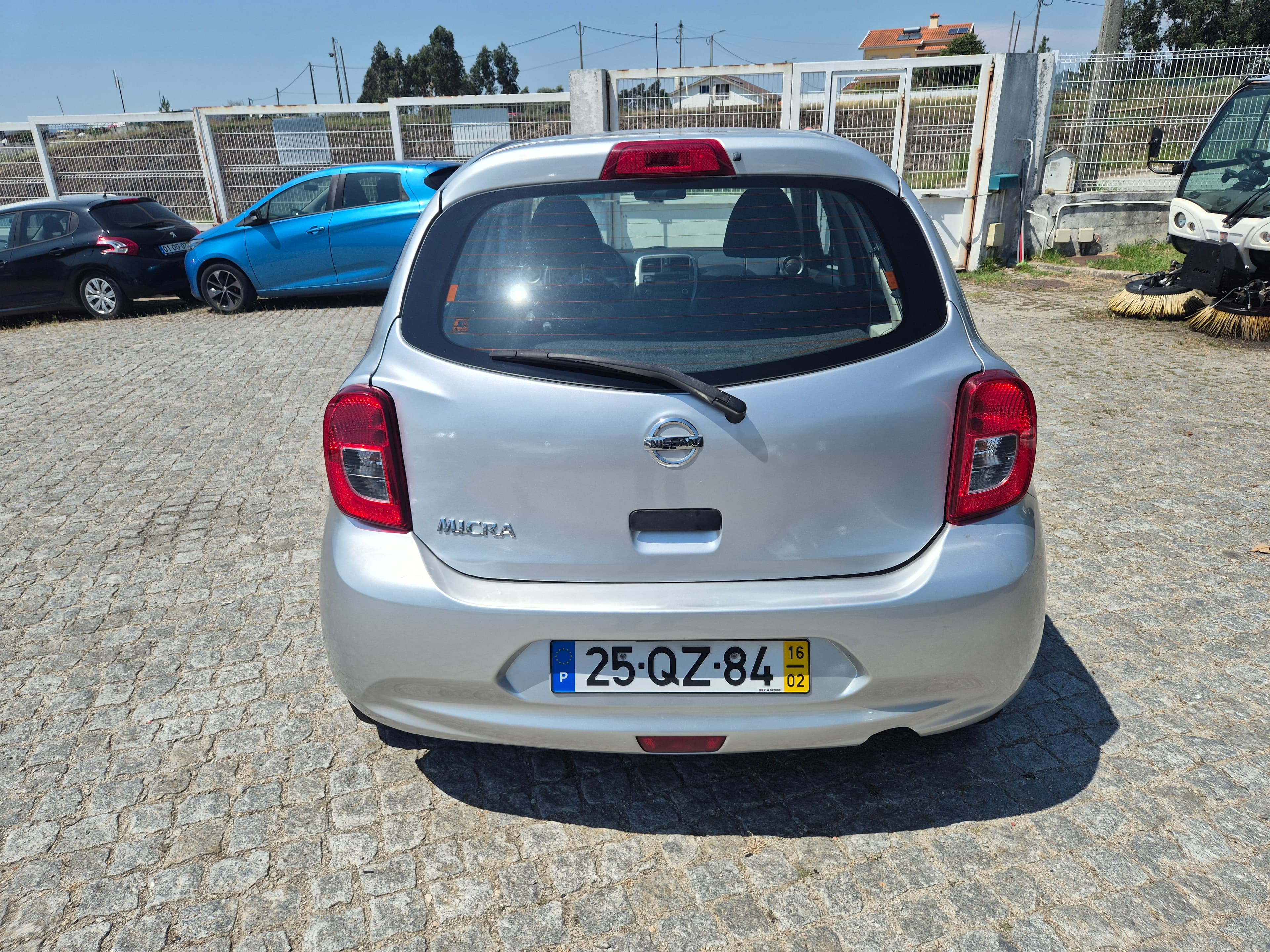 Nissan Micra · Ano 2016 — imagen 5