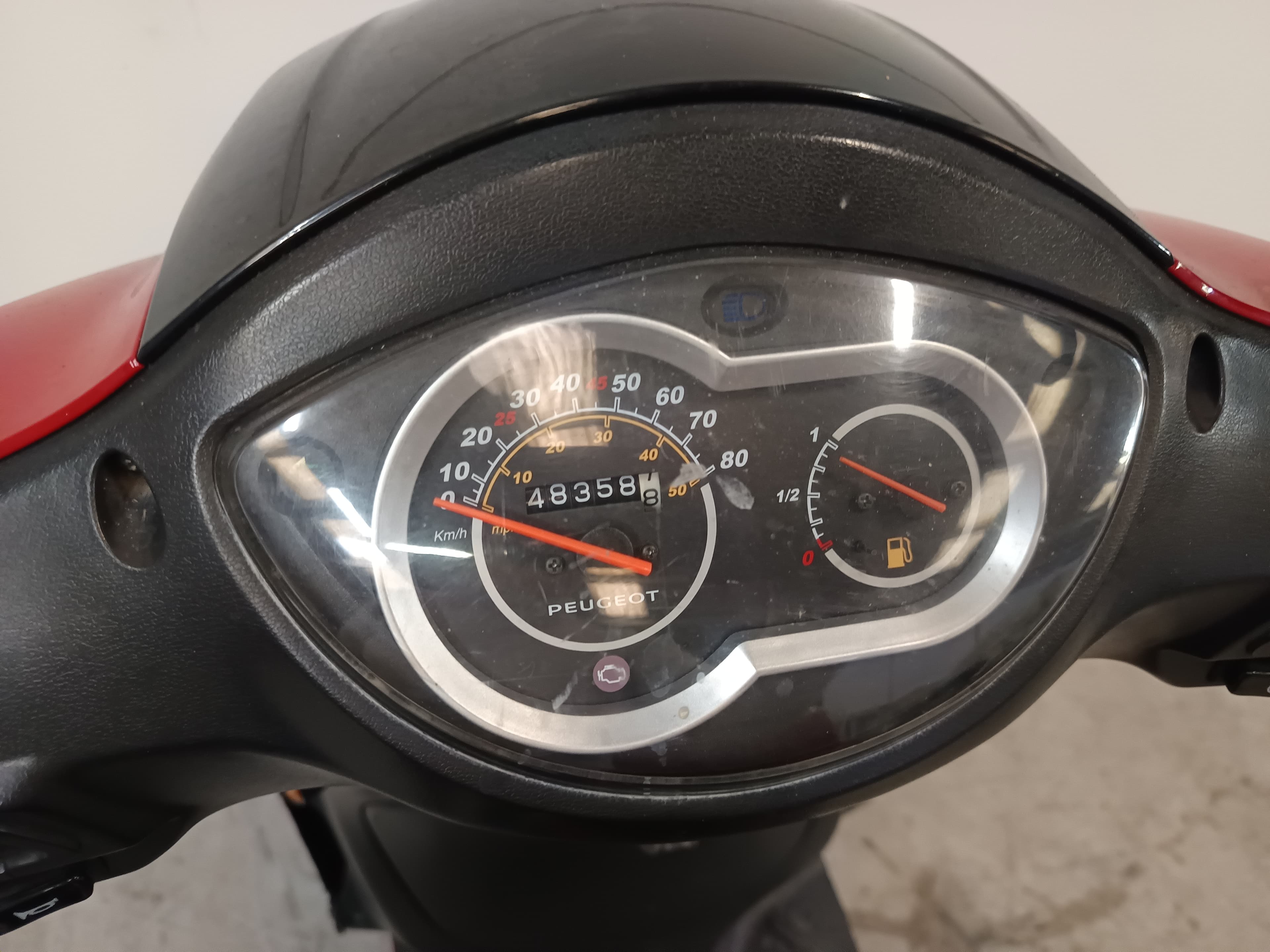 Motociclo Peugeot Tweet · Ano 2018 — imagen 11