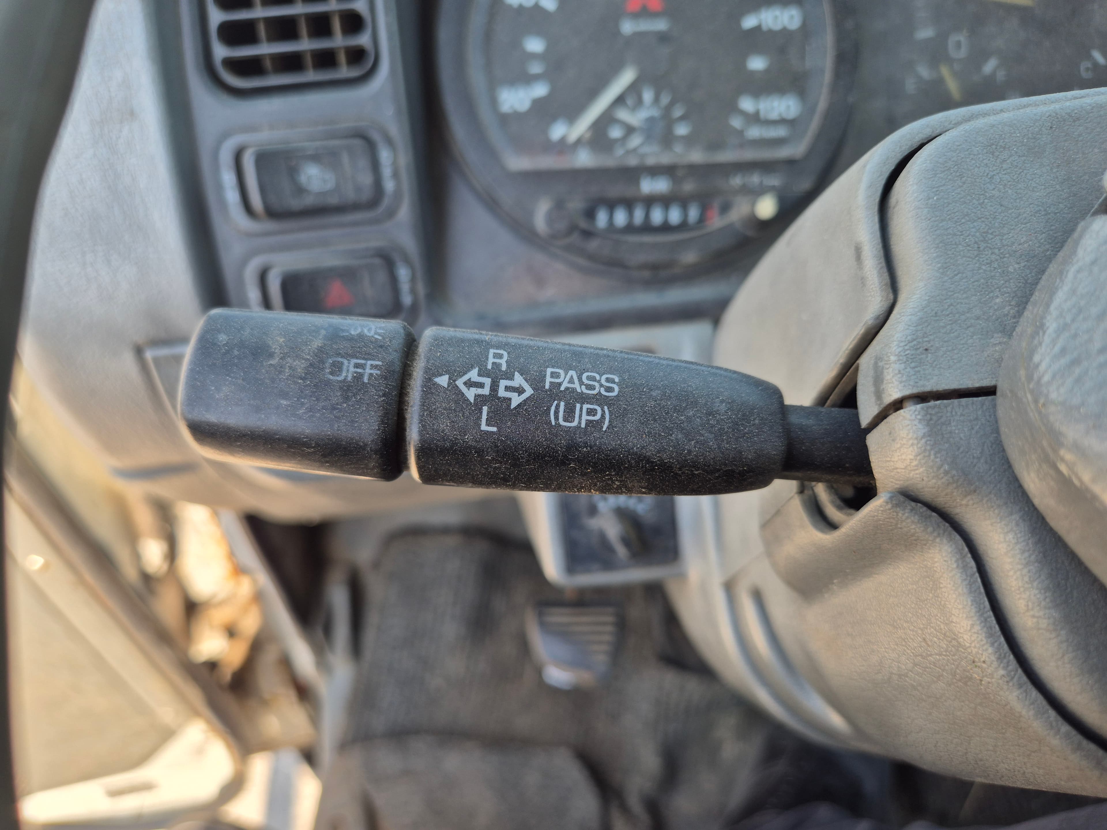 Mitsubishi Canter · Año 1998 — imagen 31