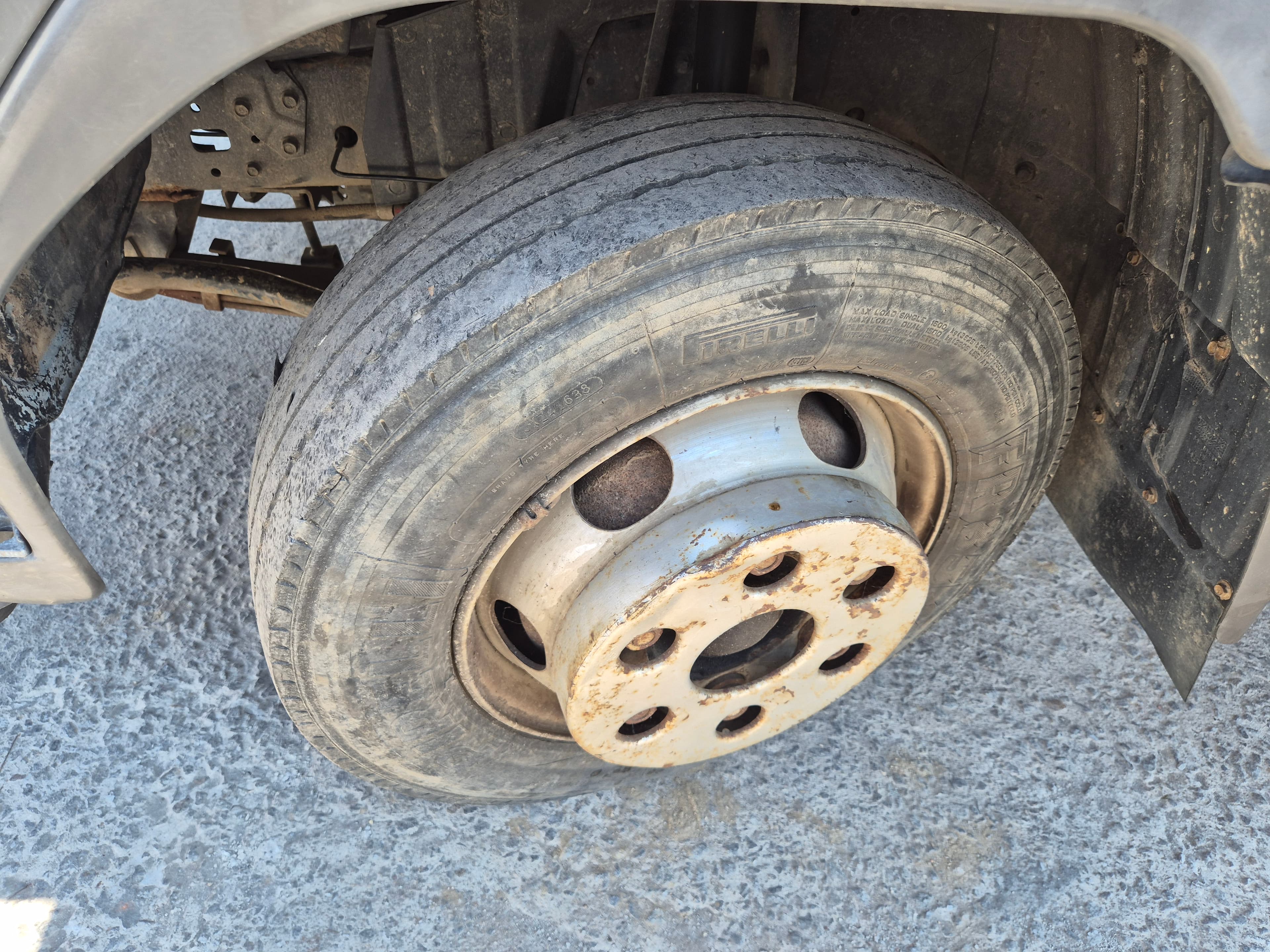 Mitsubishi Canter · Año 1998 — imagen 8