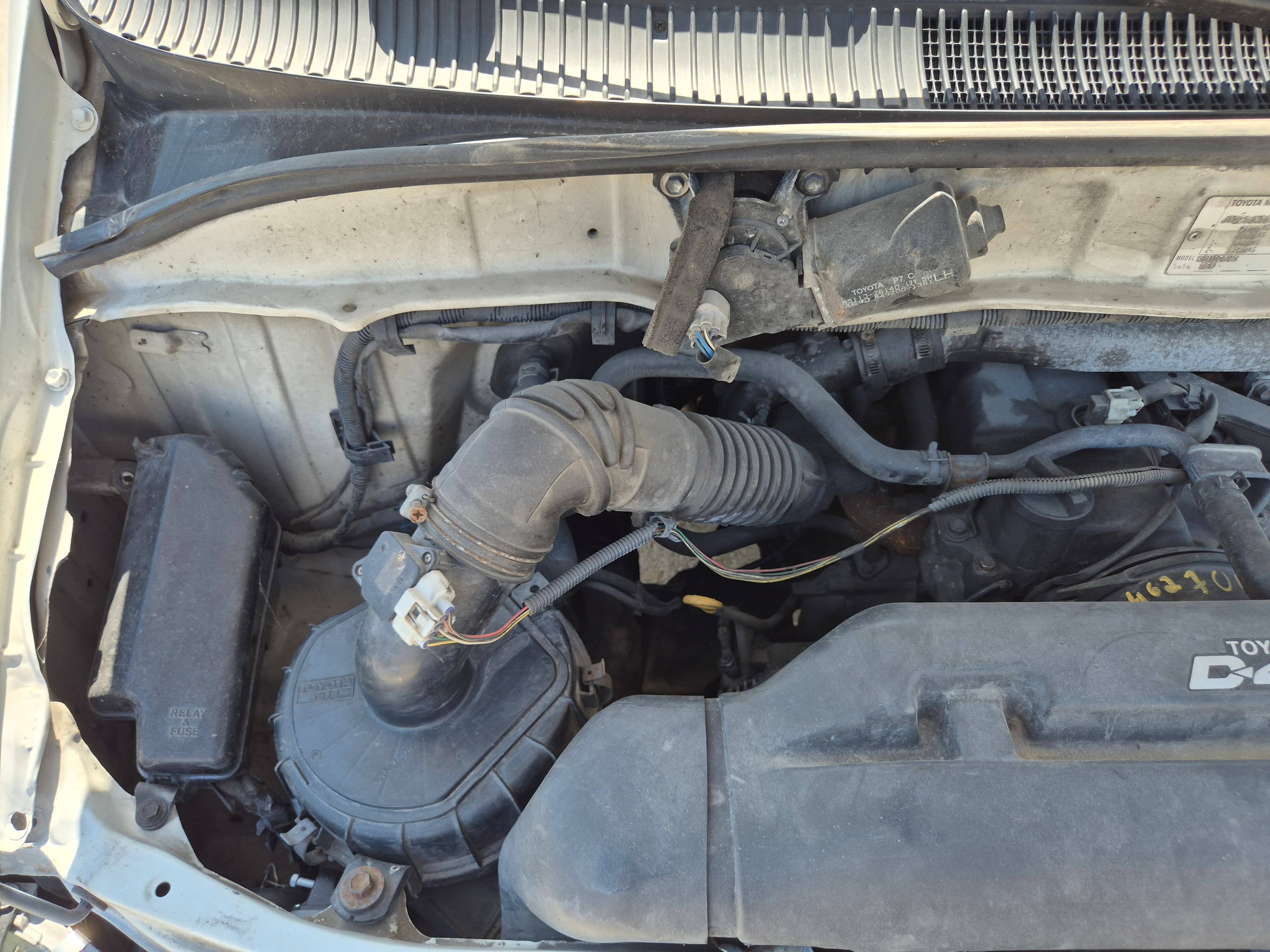 Toyota Hiace · 9 Lugares · Ano 2006 — imagen 39