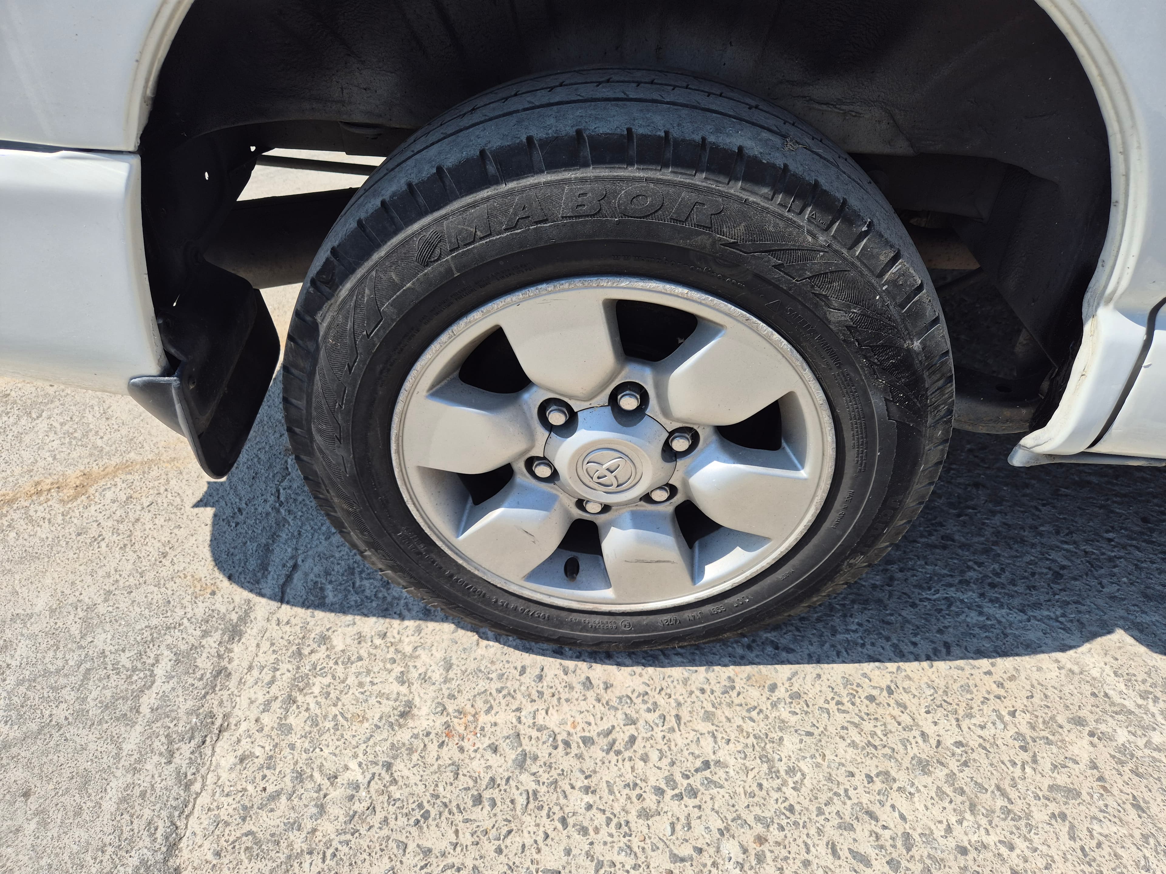 Toyota Hiace · 9 Lugares · Ano 2006 — imagen 10