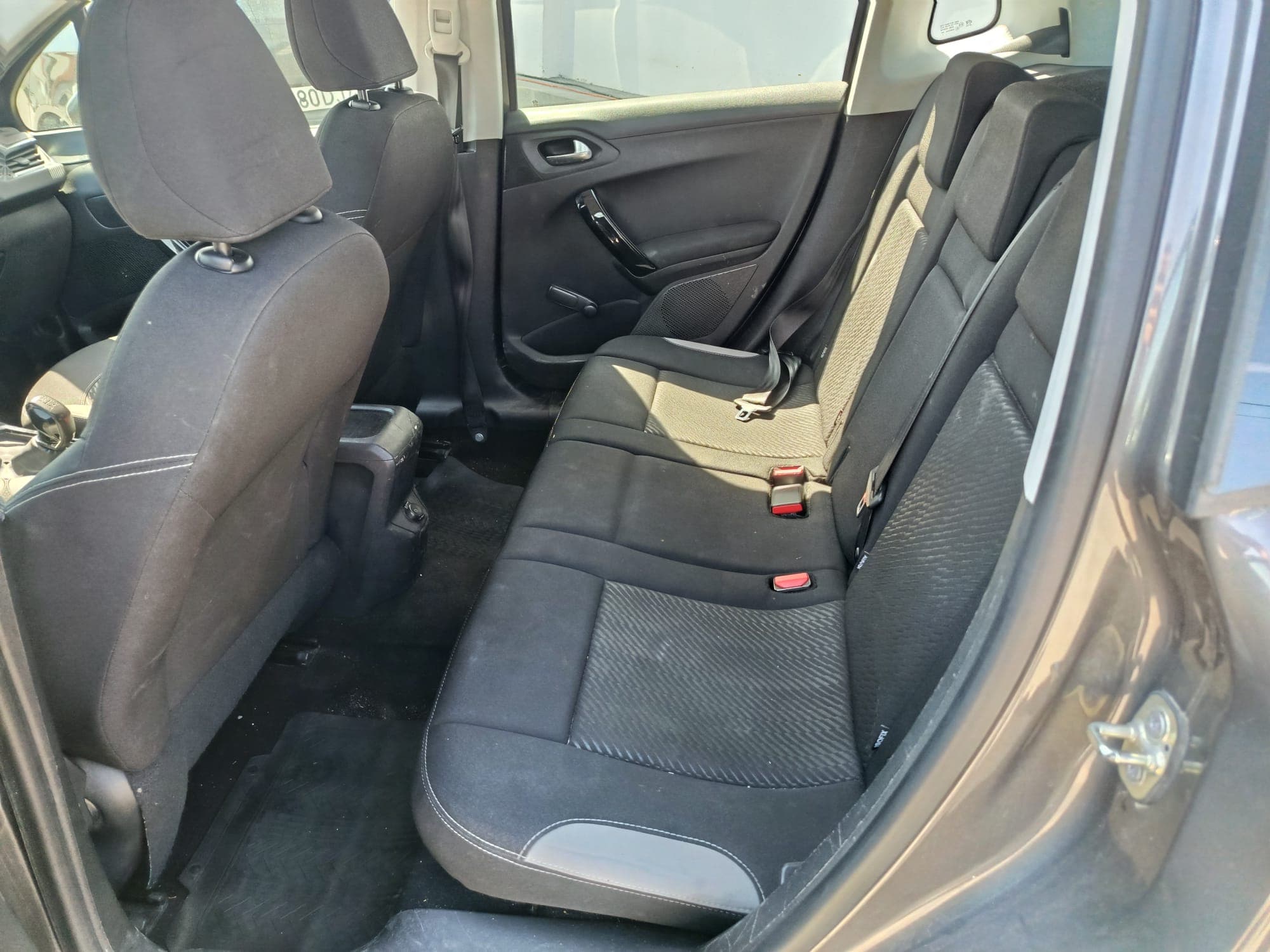 Peugeot 2008 · Ano 2013 — imagen 15