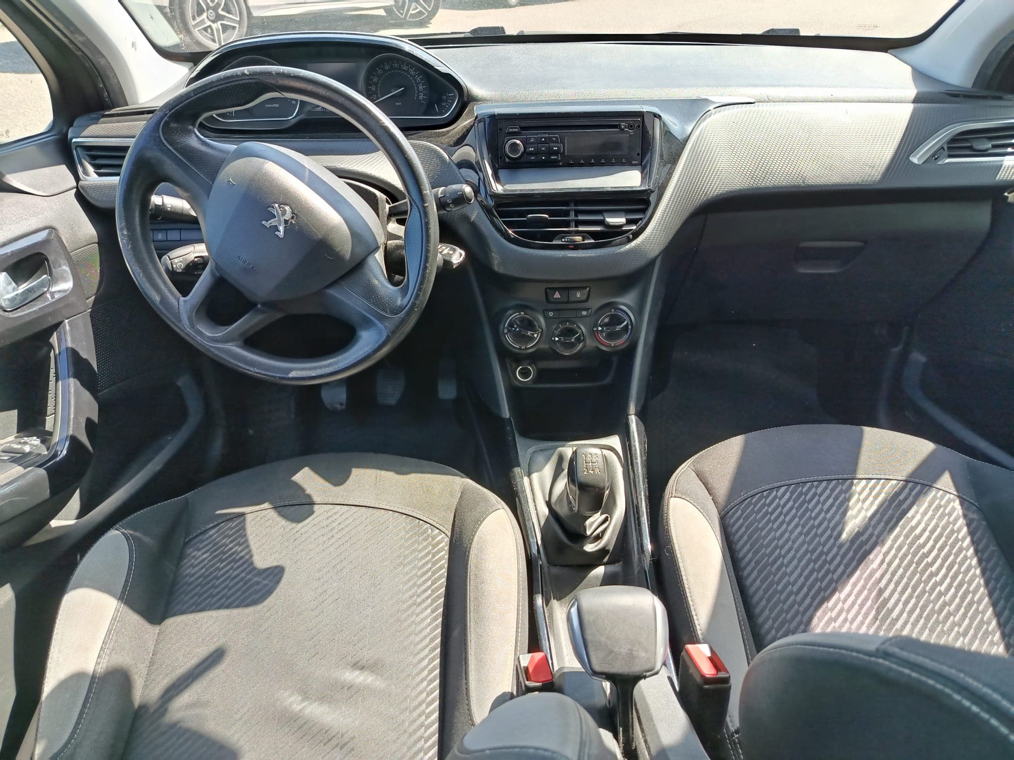 Peugeot 2008 · Ano 2013 — imagen 11