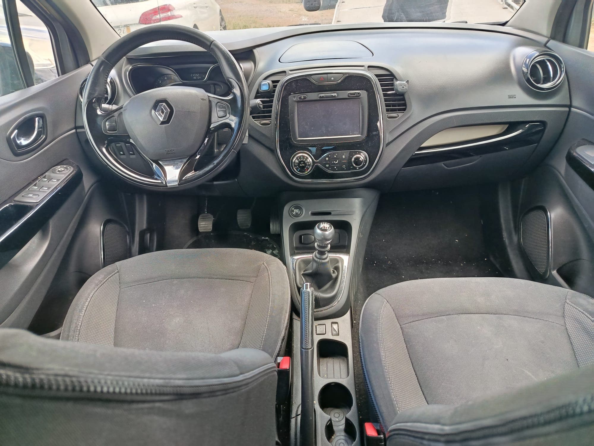 Renault Captur · Año 2015 — imagen 16