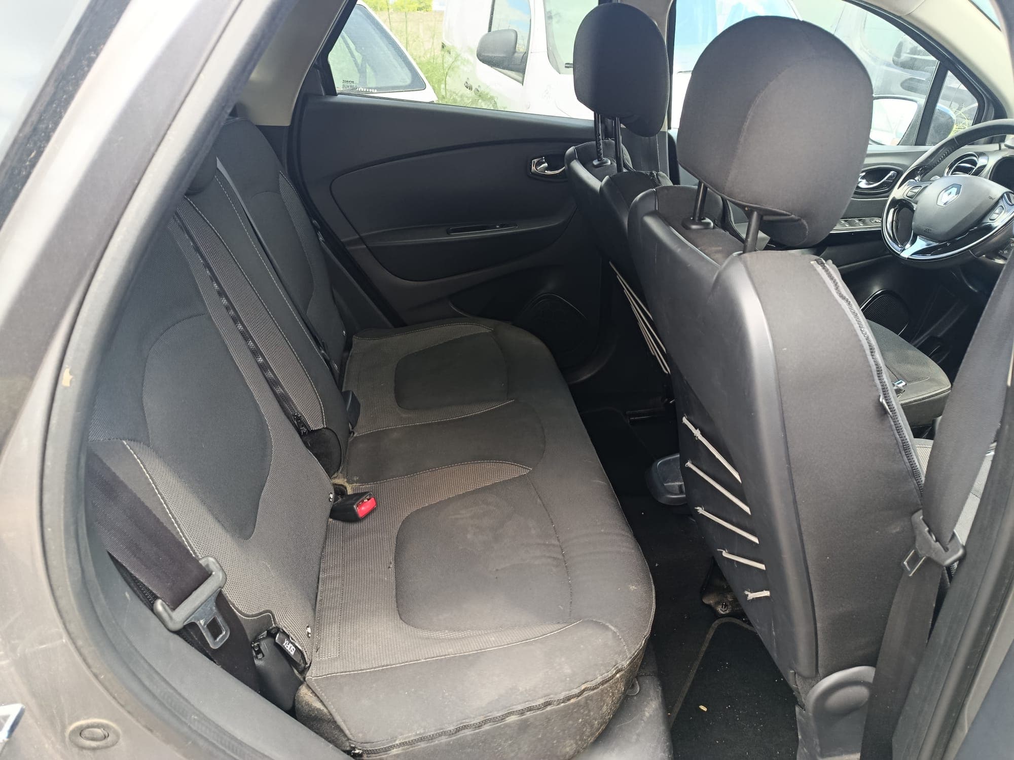 Renault Captur · Año 2015 — imagen 14