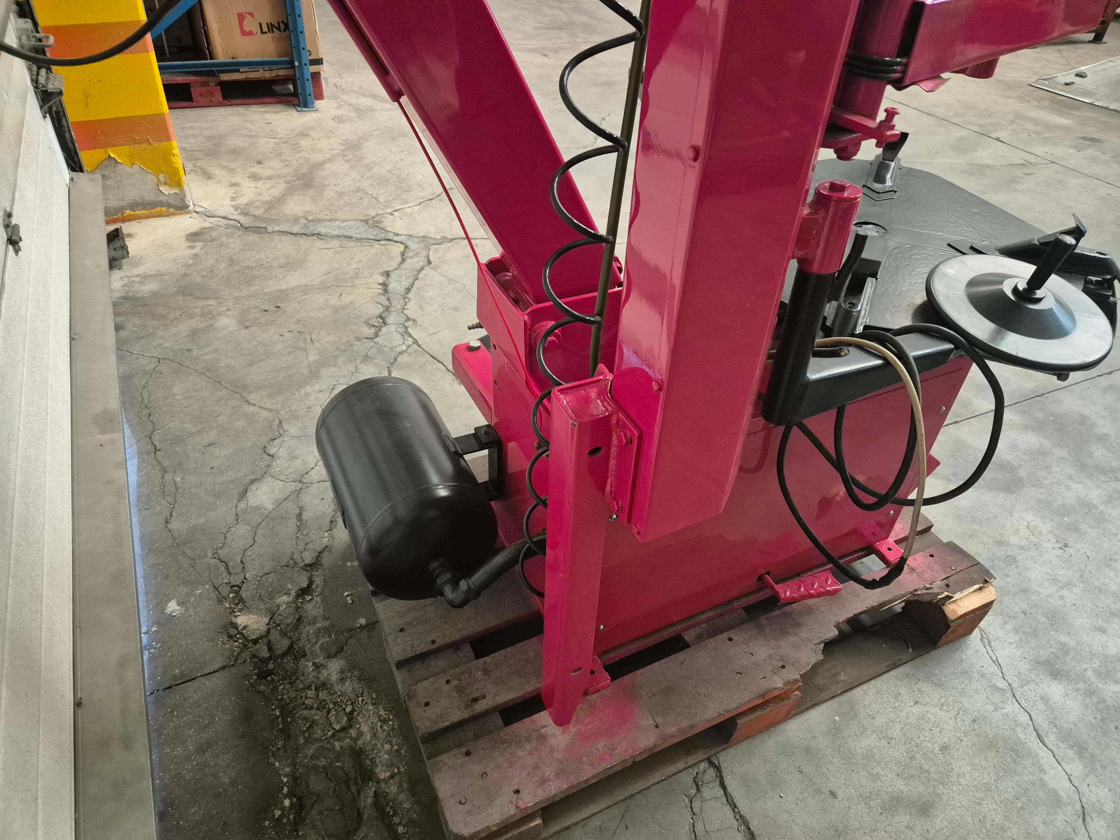 Máquina de Desmontar Pneus — imagen 16