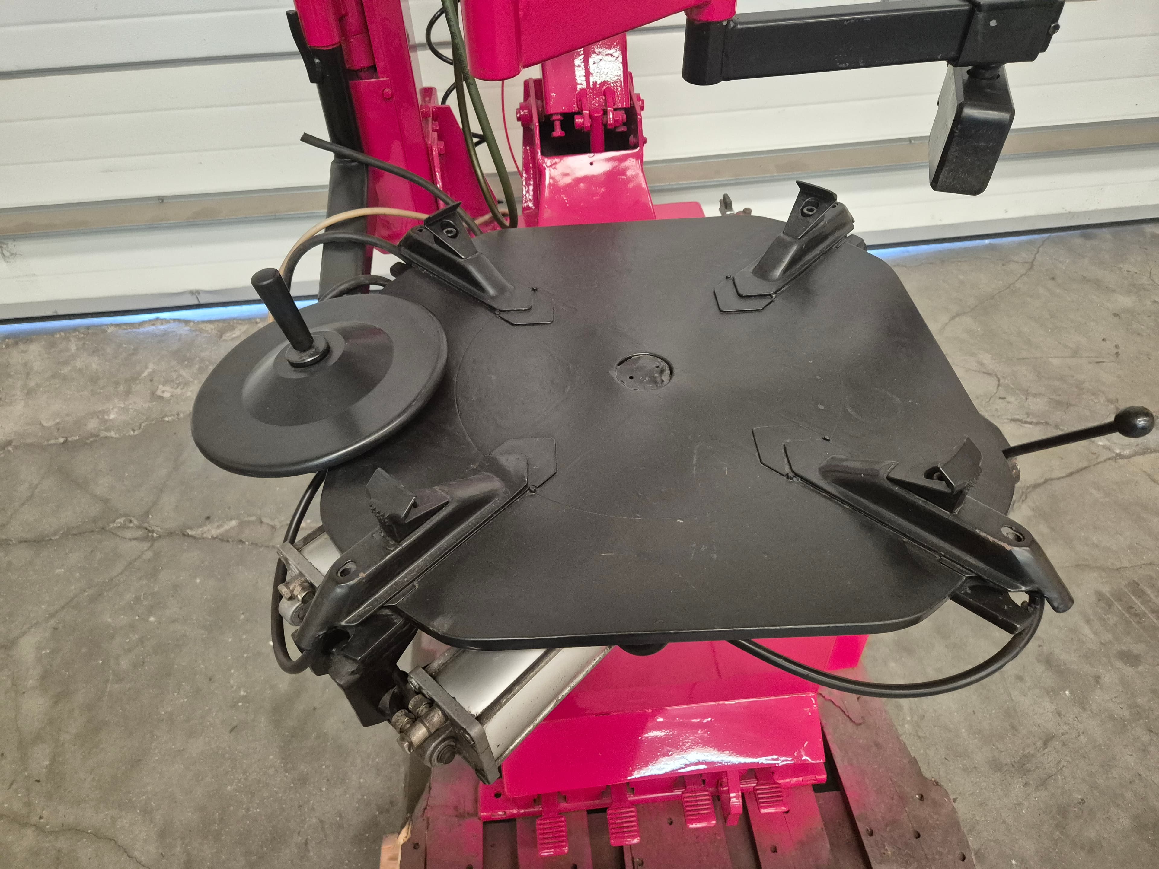 Máquina de Desmontar Pneus — imagen 6