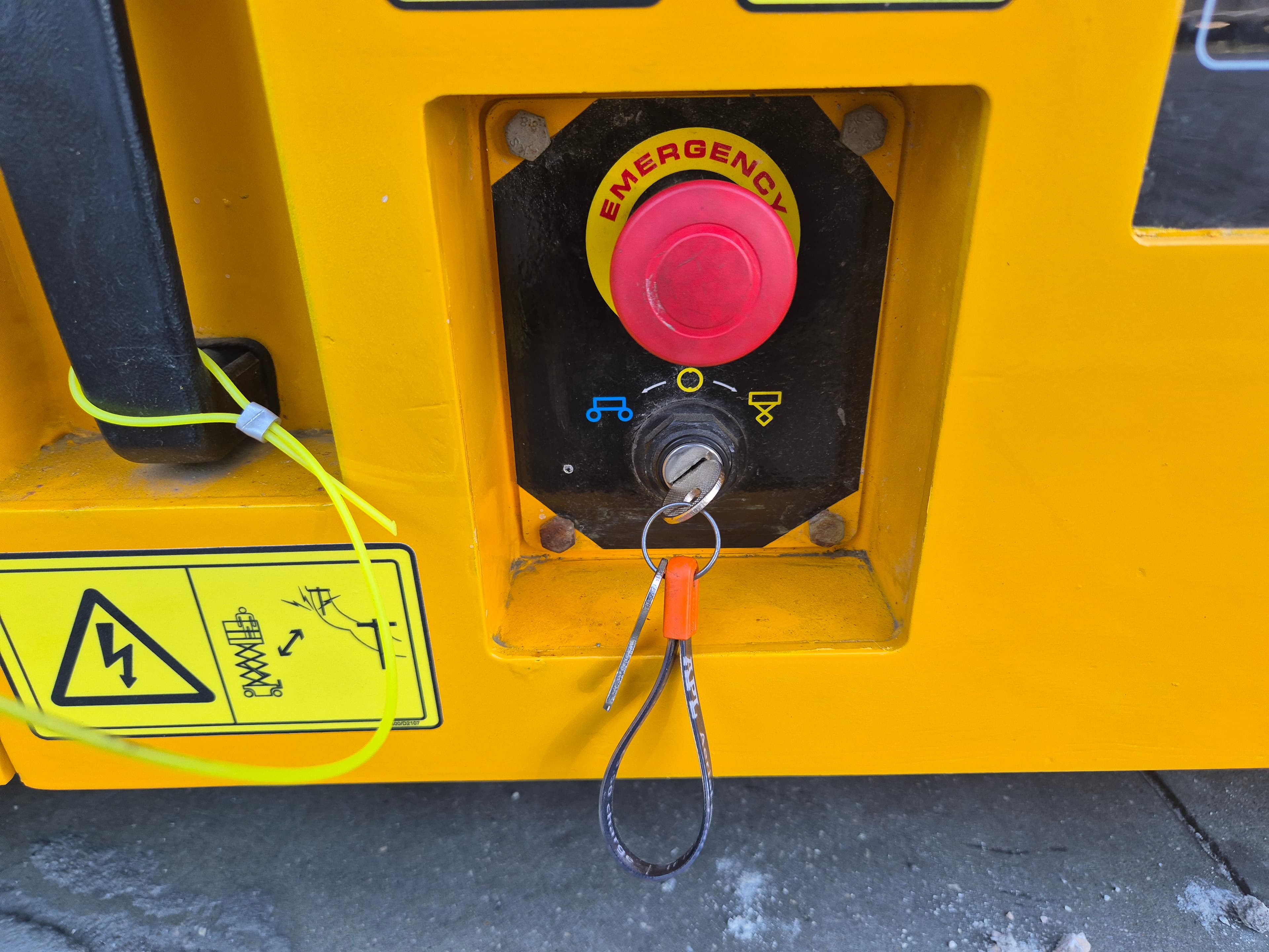 Plataforma Elevatória JCB — imagen 19