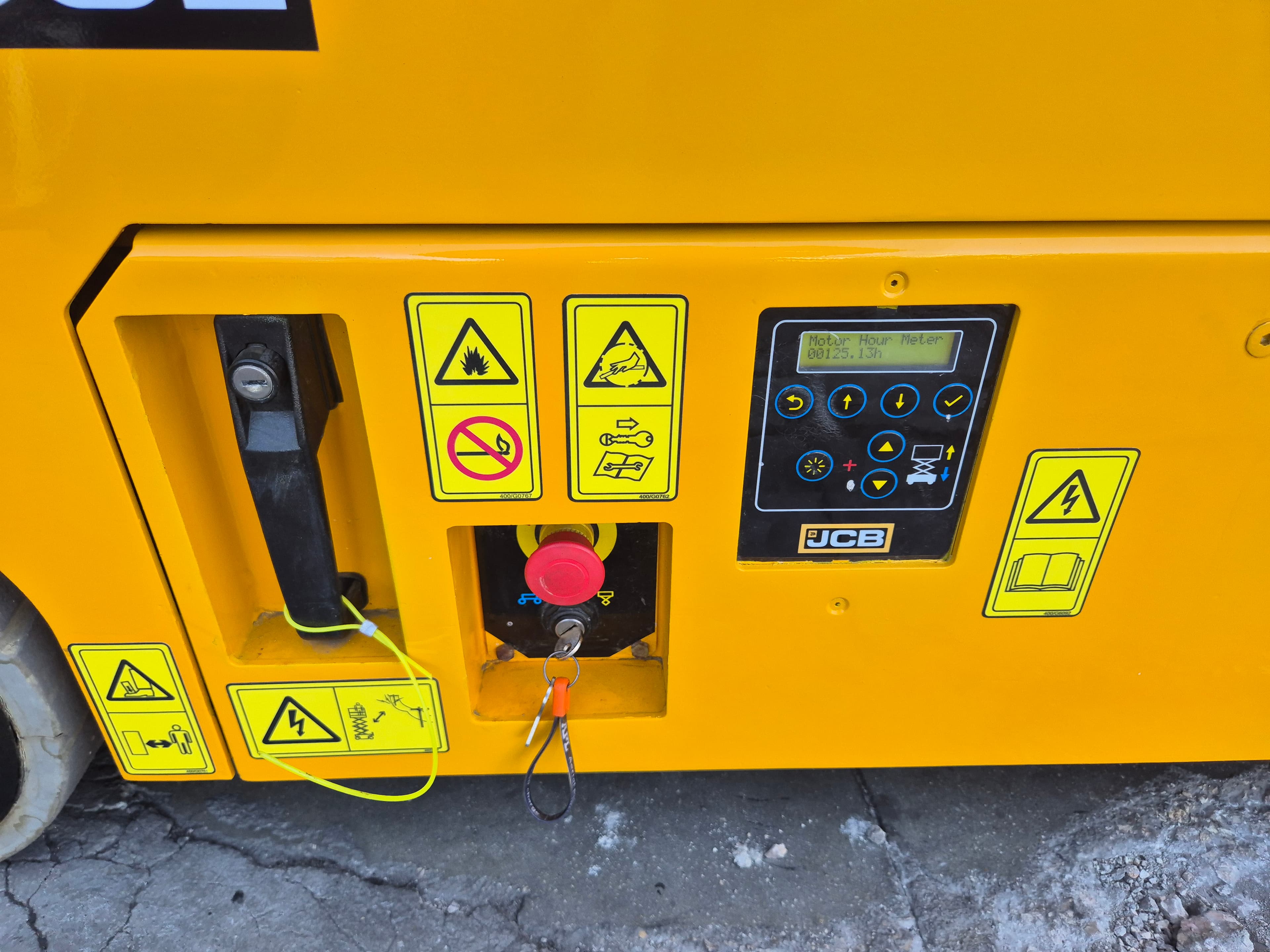 Plataforma Elevatória JCB — imagen 18